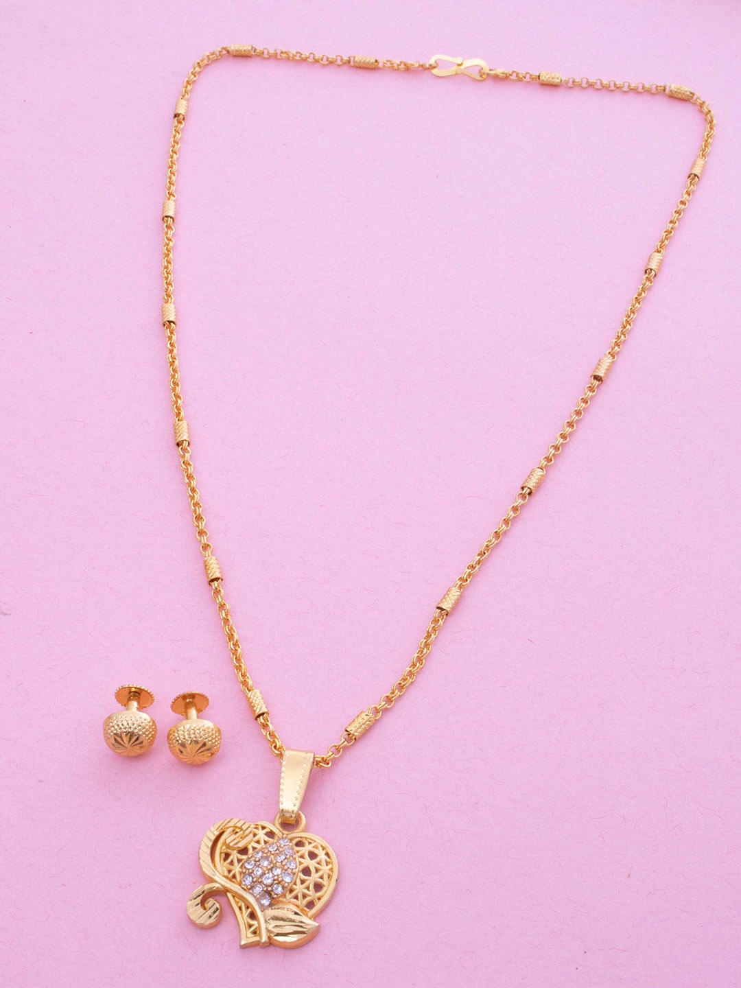 Ramdev Art Fashion Jweller Gold Plated Stone Studded Heart Shape Pendant Jewellery Set
Ramdev Art Fashion Jweller Gold Plated Stone Studded Heart Shape Pendant Jewellery Set