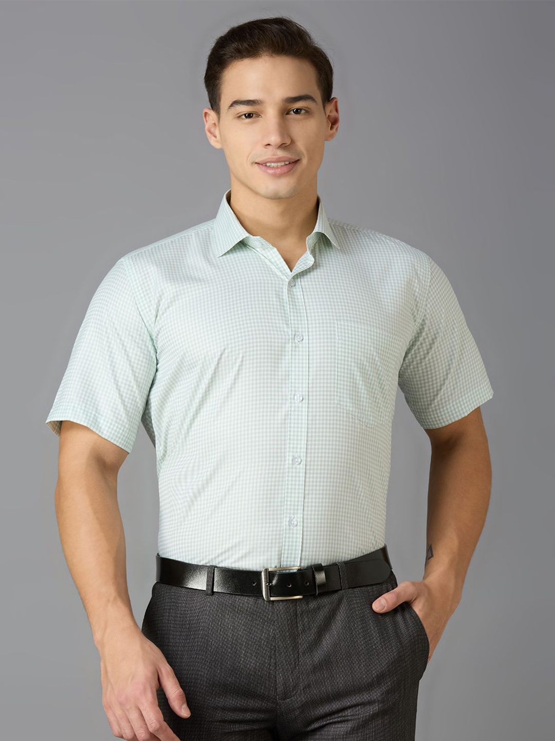 MARK & ALBERT Men India Slim Fit Spread Collar Micro Checked Cotton Formal Shirt, Green
MARK & ALBERT Men India Slim Fit Spread Collar Micro Checked Cotton Formal Shirt, Green