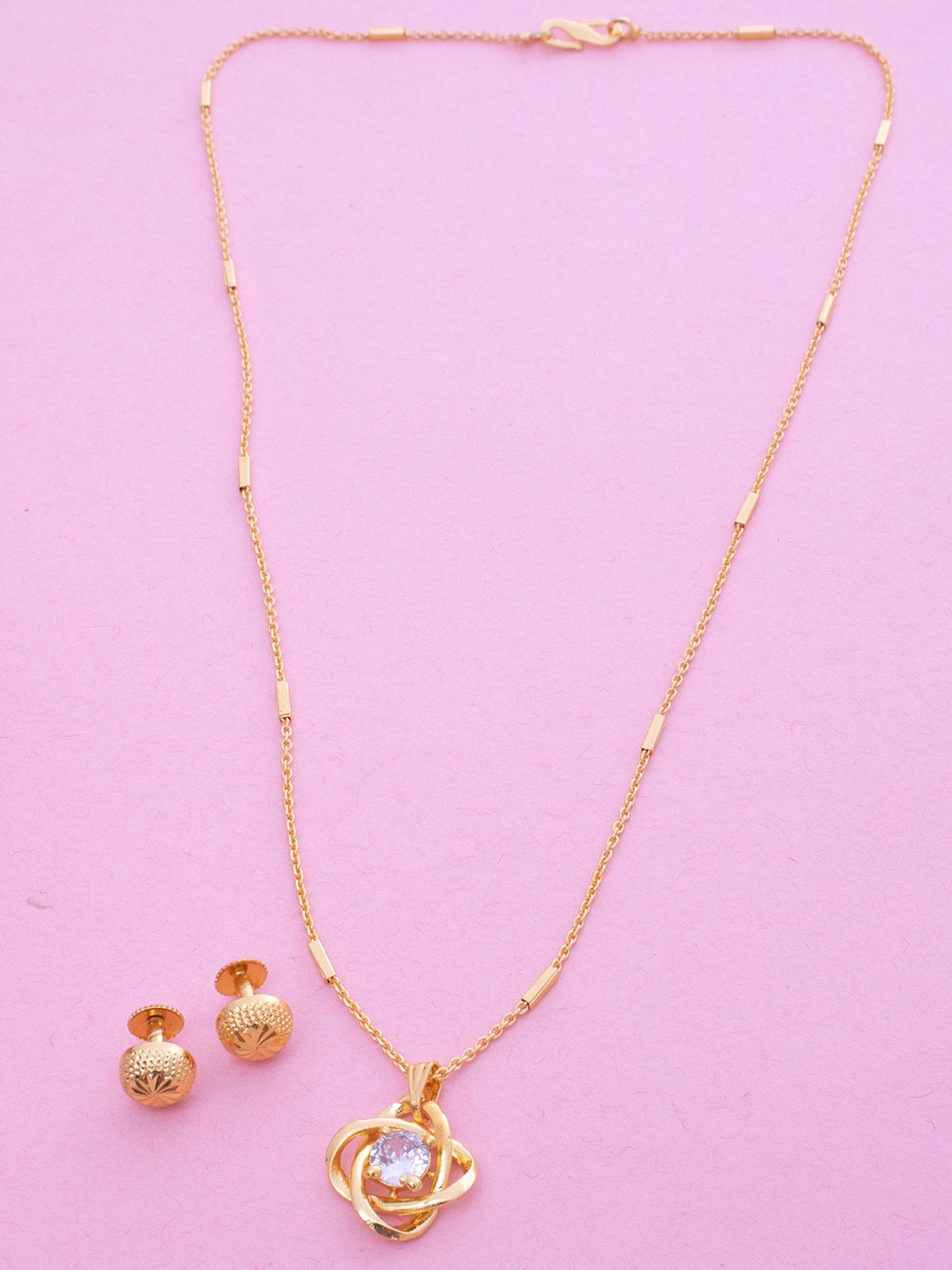Ramdev Art Fashion Jweller Gold Plated Stone Studded DiamondUniverse Pendant Jewellery Set
Ramdev Art Fashion Jweller Gold Plated Stone Studded DiamondUniverse Pendant Jewellery Set