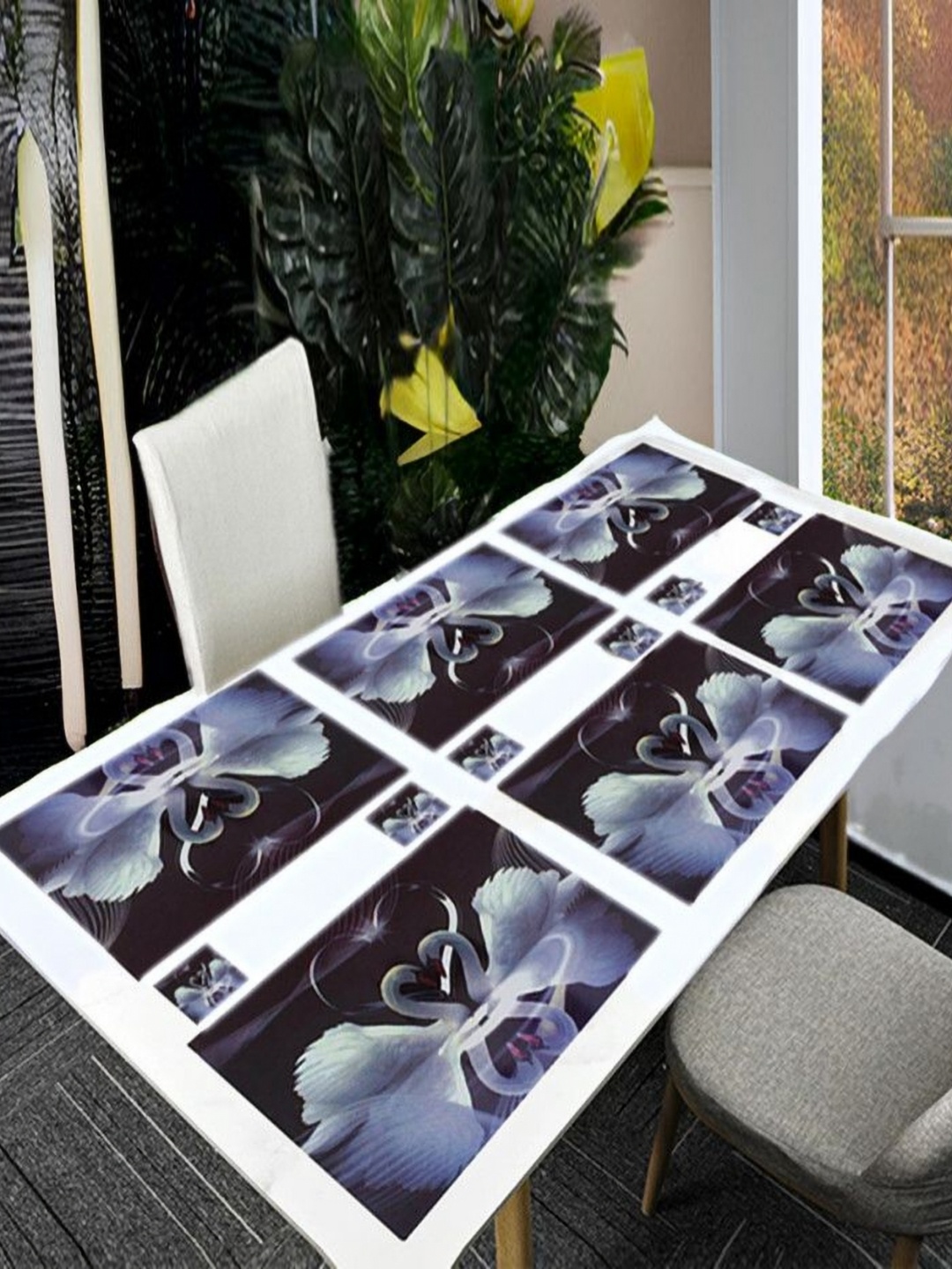 REVEXO Black & White 12 Pieces Printed Rectangular Shaped Coasters & Table Placemats
REVEXO Black & White 12 Pieces Printed Rectangular Shaped Coasters & Table Placemats