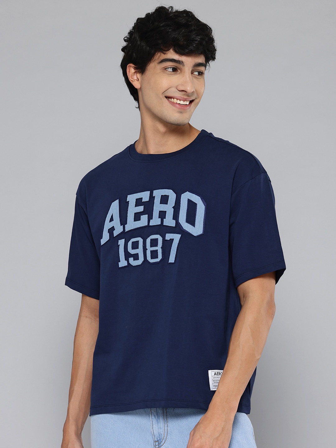 Aeropostale Men Typography Printed Drop-Shoulder Sleeves Pure Cotton T-shirt, Navy blue
Aeropostale Men Typography Printed Drop-Shoulder Sleeves Pure Cotton T-shirt, Navy blue