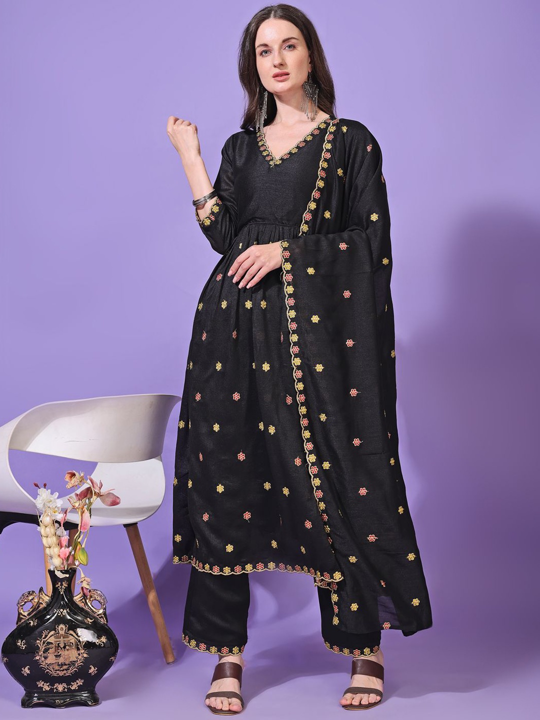 KALINI Floral Embroidered V-Neck Empire Anarkali Kurta with Palazzos And Dupatta, Black
KALINI Floral Embroidered V-Neck Empire Anarkali Kurta with Palazzos And Dupatta, Black