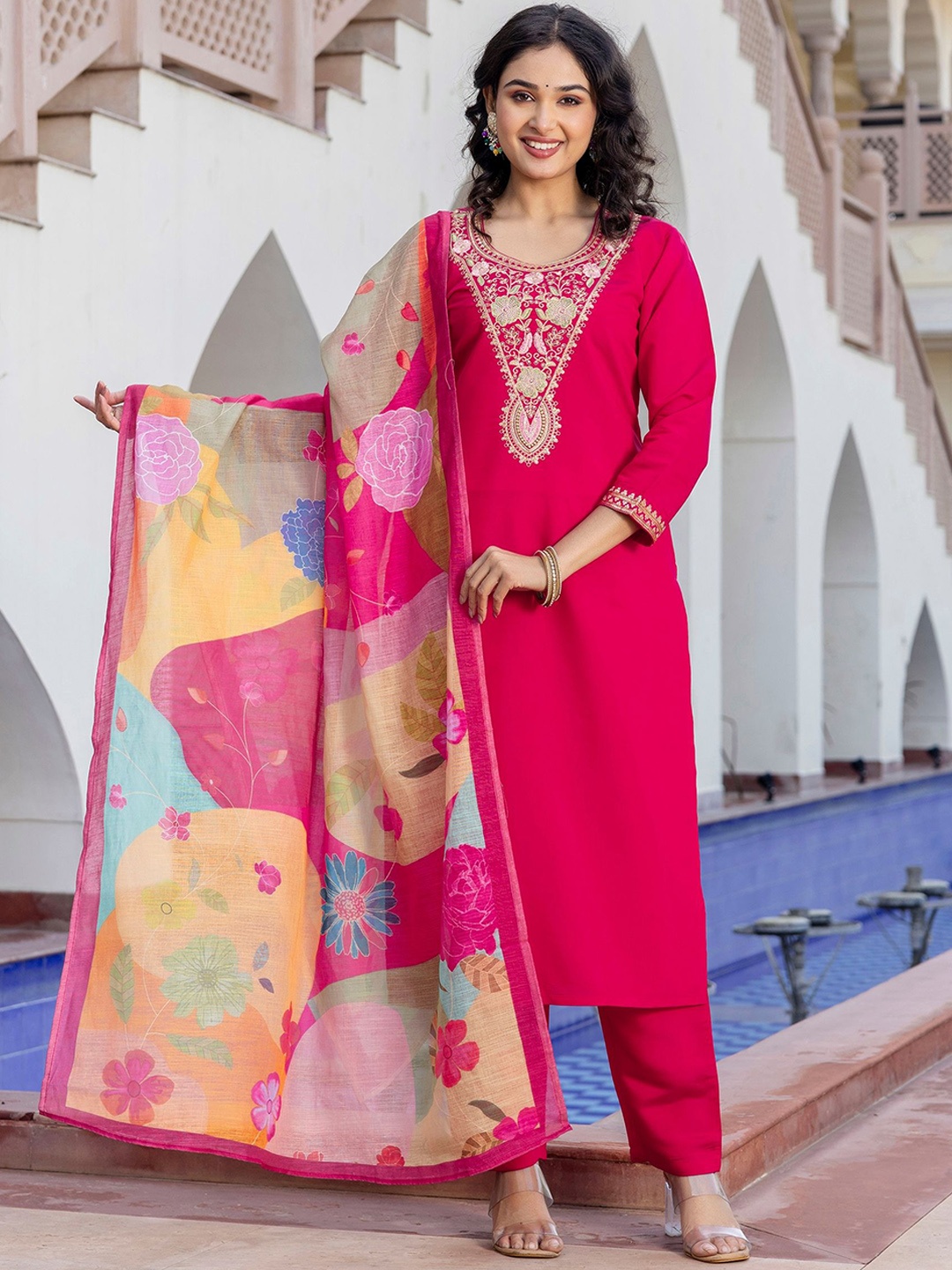 Navlik Floral Embroidered Thread Work Straight Kurta with Trouser & Dupatta, Pink
Navlik Floral Embroidered Thread Work Straight Kurta with Trouser & Dupatta, Pink