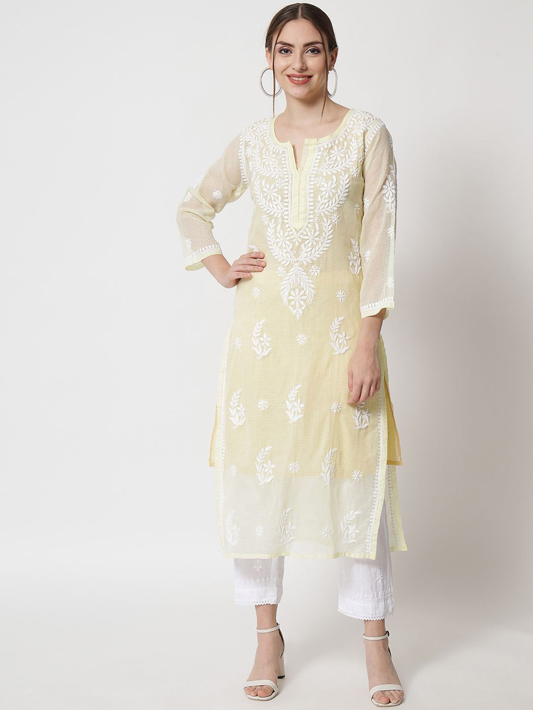 PARAMOUNT CHIKAN Floral Embroidered Lucknowi Chikankari Notch Neck Straight Kurta, Yellow
PARAMOUNT CHIKAN Floral Embroidered Lucknowi Chikankari Notch Neck Straight Kurta, Yellow