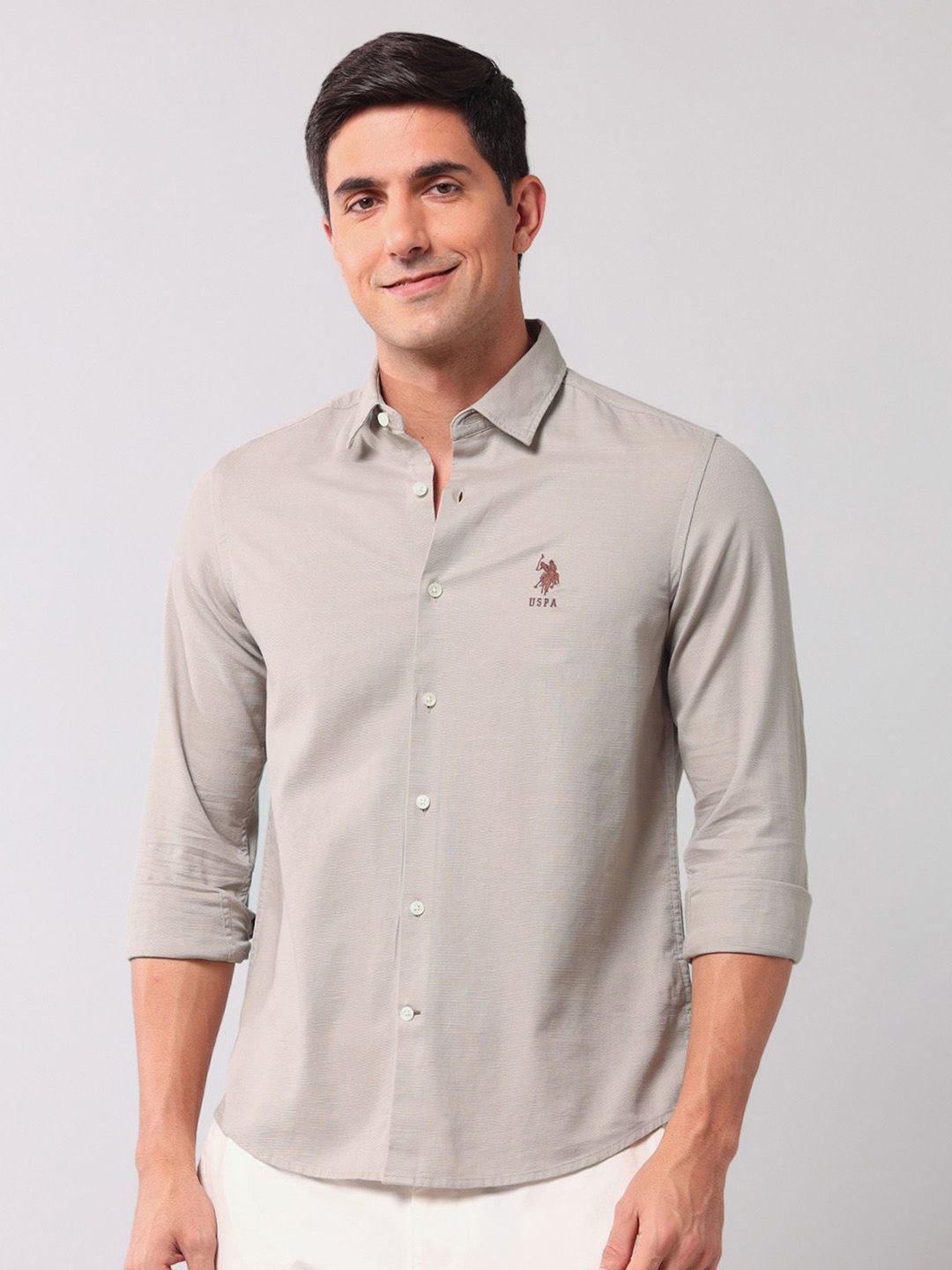 U.S. Polo Assn. Denim Co. Men Classic Fit Spread Collar Solid Cotton Casual Shirt, Brown
U.S. Polo Assn. Denim Co. Men Classic Fit Spread Collar Solid Cotton Casual Shirt, Brown