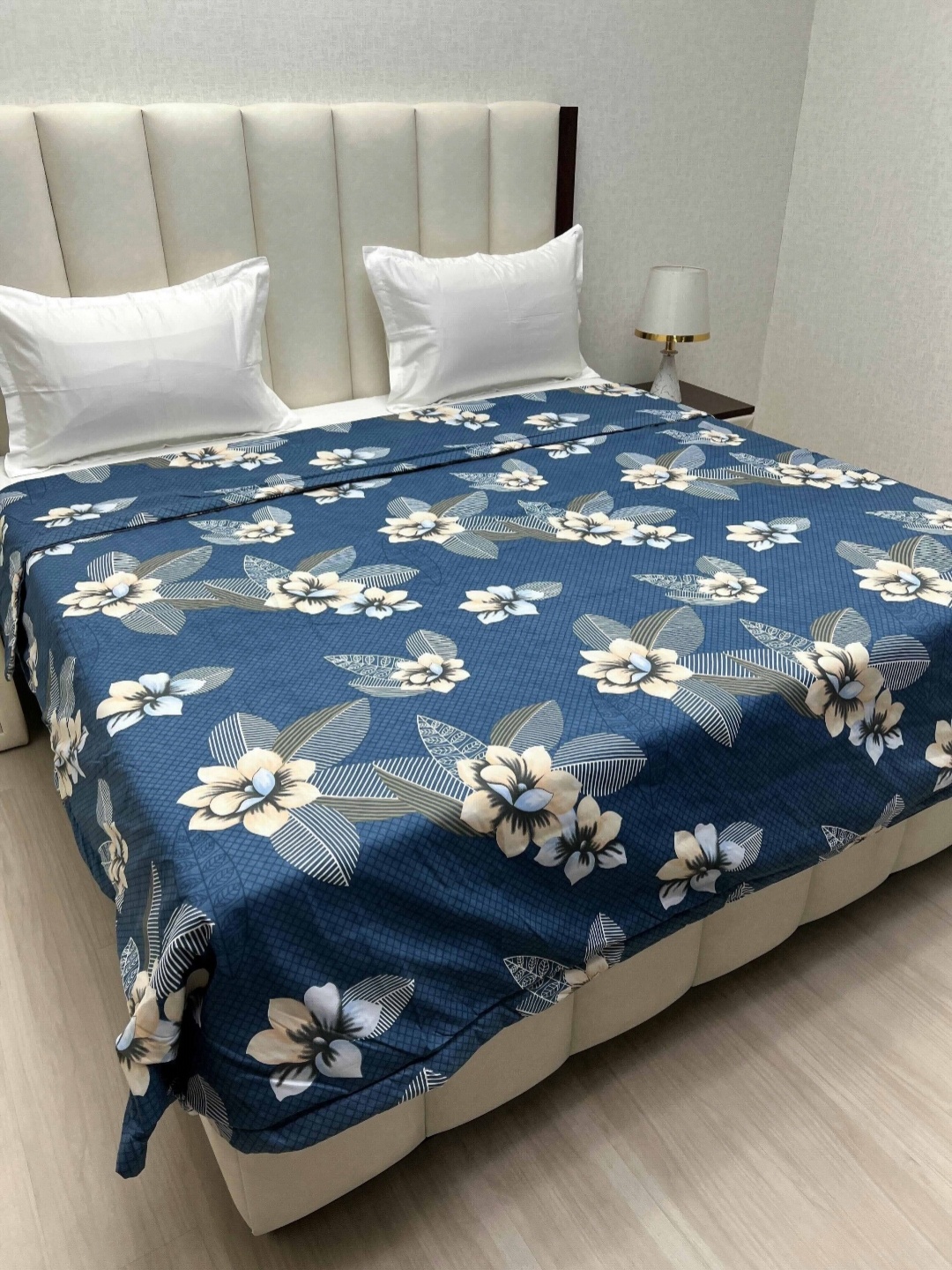 Pure Decor Comfy Blue & White Floral Printed Microfiber 150 GSM Double Bed Comforter
Pure Decor Comfy Blue & White Floral Printed Microfiber 150 GSM Double Bed Comforter