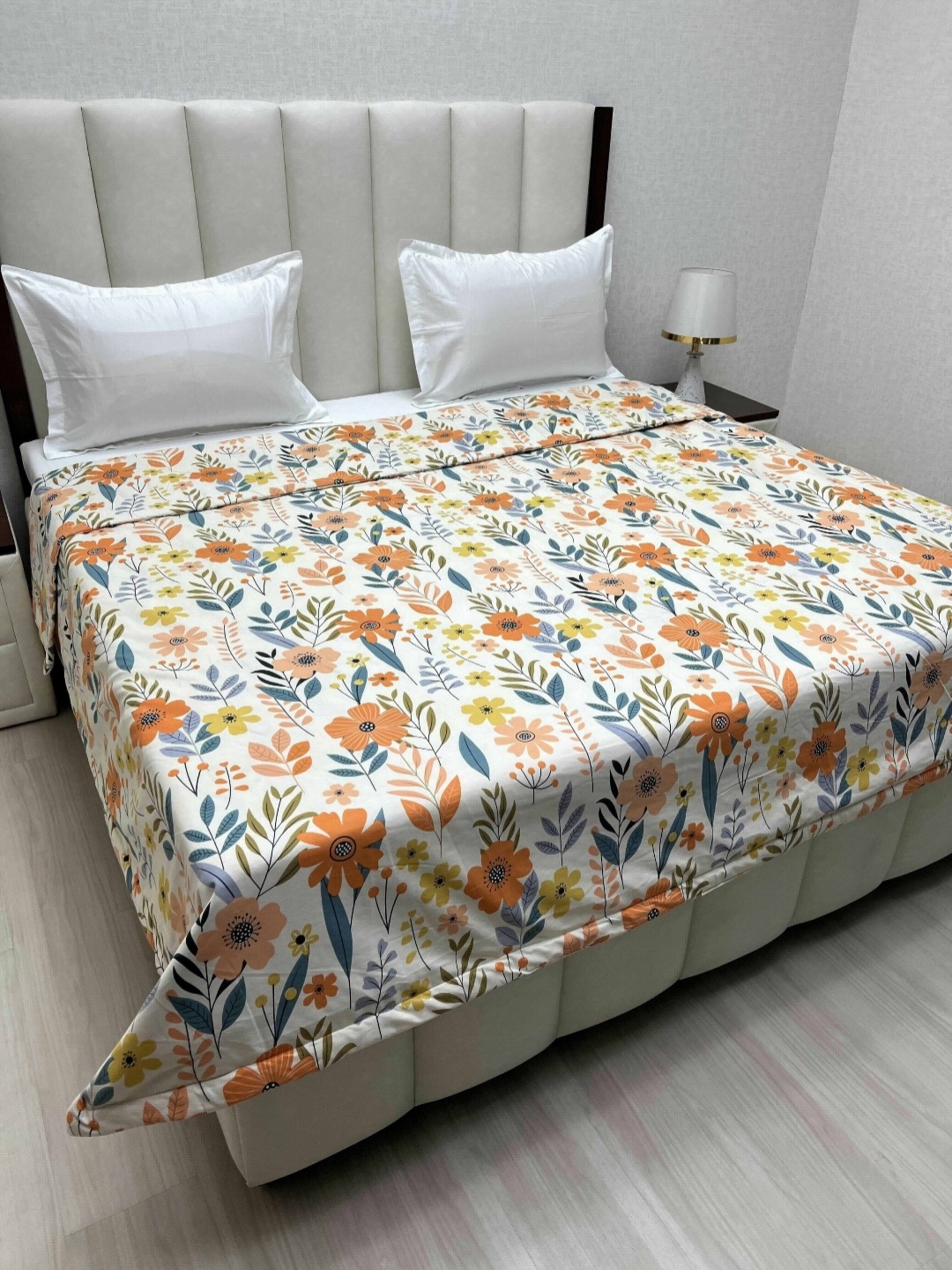 Pure Decor Comfy White Floral Printed Microfiber 350 GSM AC Room Double King Bed Comforter
Pure Decor Comfy White Floral Printed Microfiber 350 GSM AC Room Double King Bed Comforter