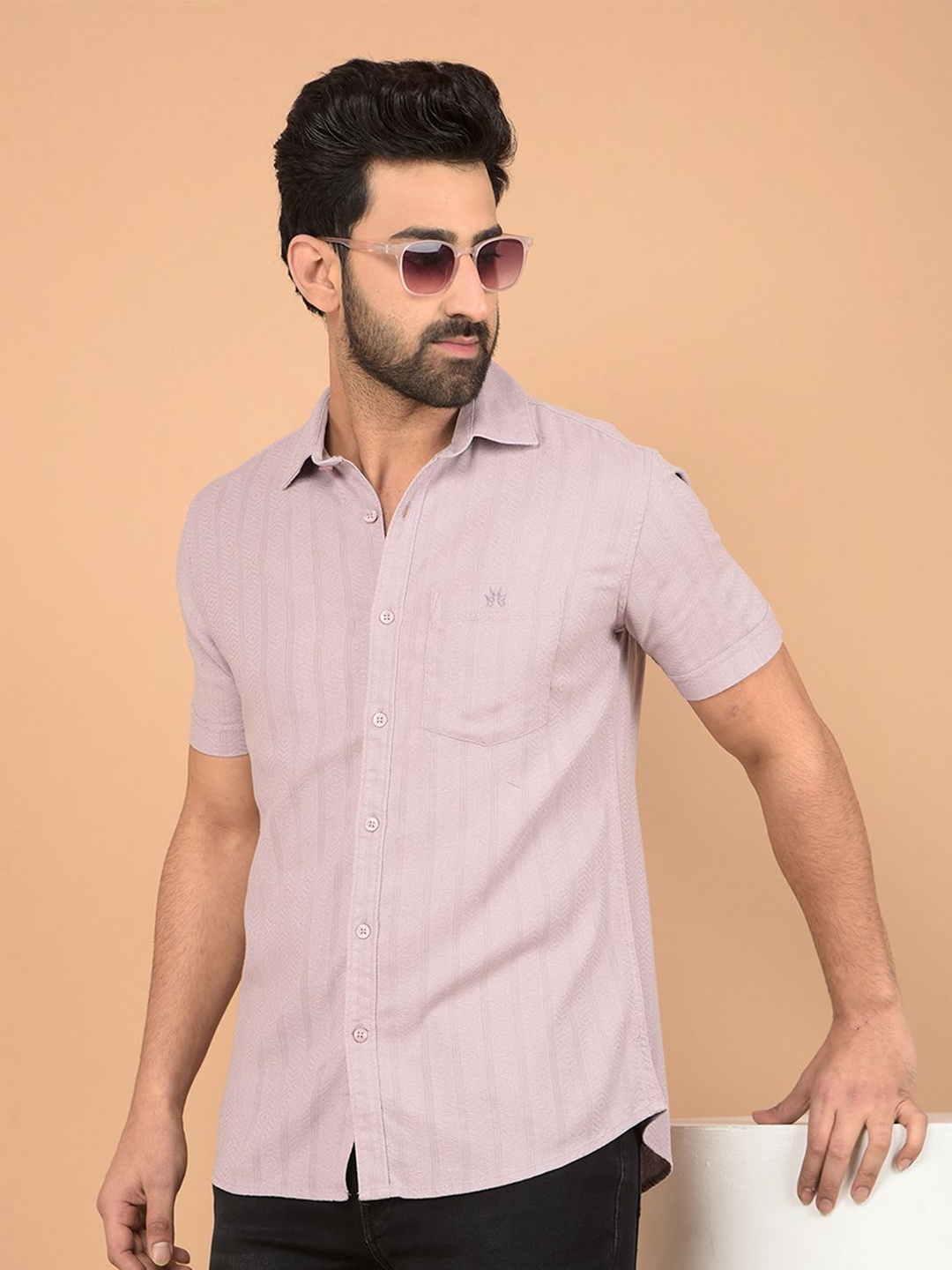 Crimsoune Club Men Classic Slim Fit Spread Collar Textured Cotton Casual Shirt, Purple
Crimsoune Club Men Classic Slim Fit Spread Collar Textured Cotton Casual Shirt, Purple