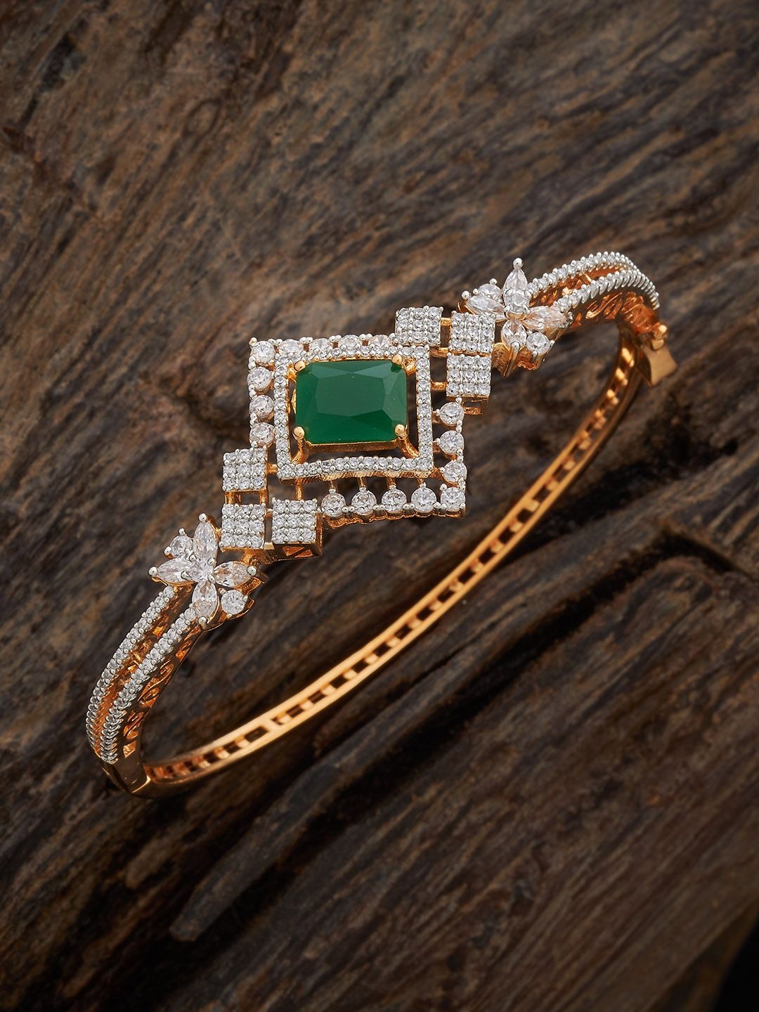 Kushal's Fashion Jewellery Green Rhodium Gold-Plated Zircon Studded Party Kada Bracelet
Kushal's Fashion Jewellery Green Rhodium Gold-Plated Zircon Studded Party Kada Bracelet
