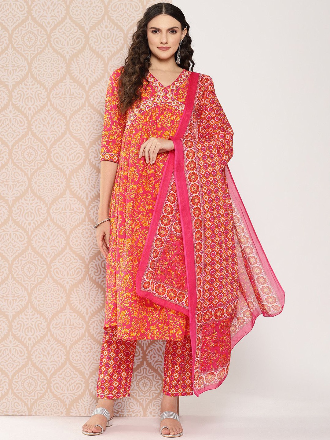 KALINI Floral Printed Sequinned Pure Cotton Empire Kurta With Trousers & Dupatta, Pink
KALINI Floral Printed Sequinned Pure Cotton Empire Kurta With Trousers & Dupatta, Pink