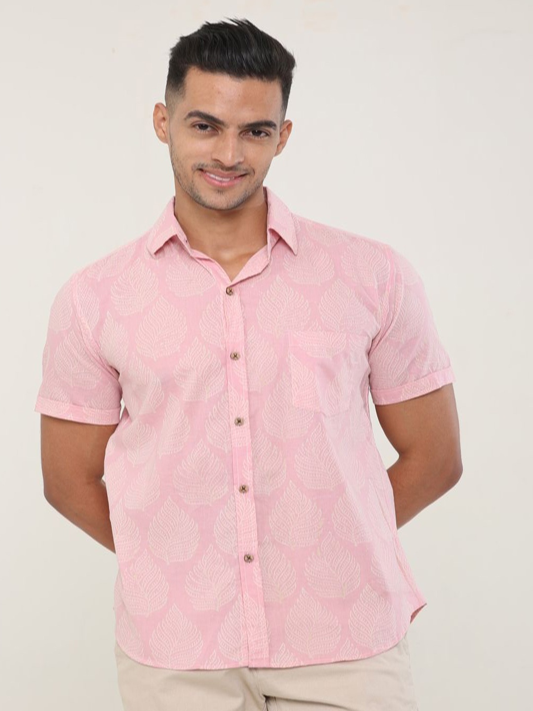 Style Matters Men Standard Fit Spread Collar Floral Printed Cotton Casual Shirt, Pink
Style Matters Men Standard Fit Spread Collar Floral Printed Cotton Casual Shirt, Pink