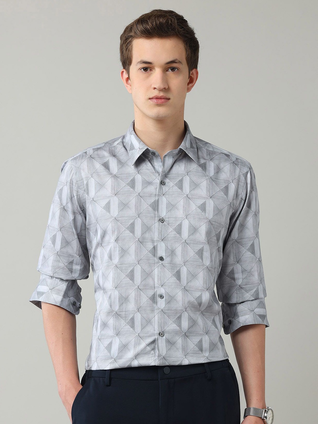 Arrow New York Men Slim Fit Spread Collar Geometric Printed Cotton Casual Shirt, Grey
Arrow New York Men Slim Fit Spread Collar Geometric Printed Cotton Casual Shirt, Grey