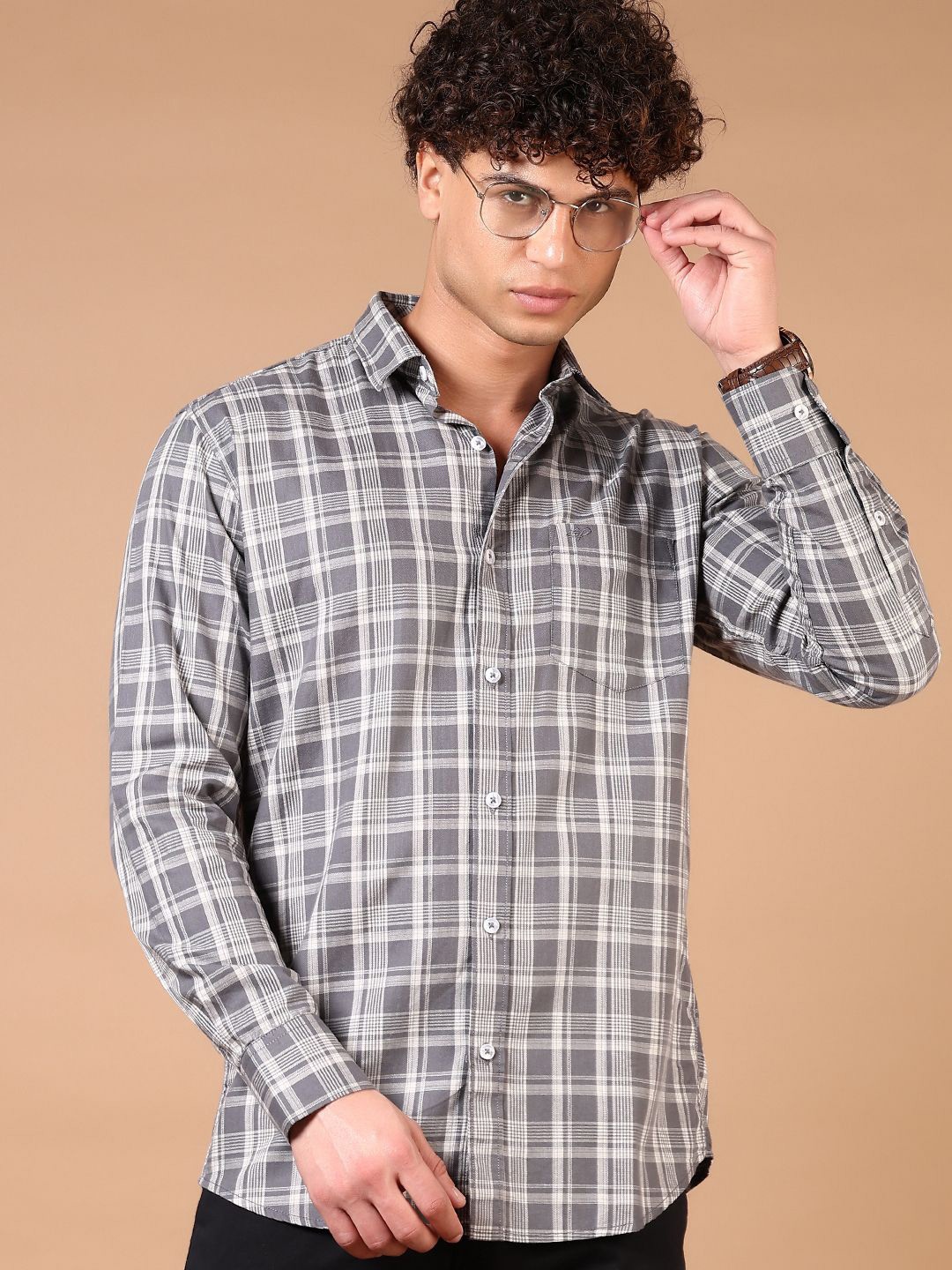 V-Mart Men Spread Collar Grid Tattersall Checked Cotton Casual Shirt, Grey
V-Mart Men Spread Collar Grid Tattersall Checked Cotton Casual Shirt, Grey