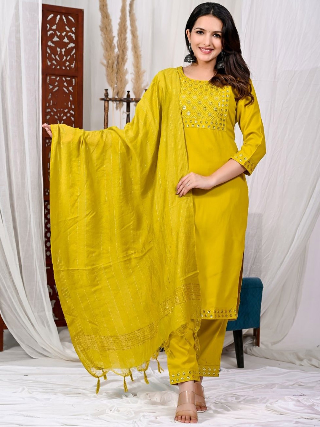 KARAGRE Geometric Embroidered Sequinned Straight Kurta With Trouser And Dupatta, Mustard
KARAGRE Geometric Embroidered Sequinned Straight Kurta With Trouser And Dupatta, Mustard