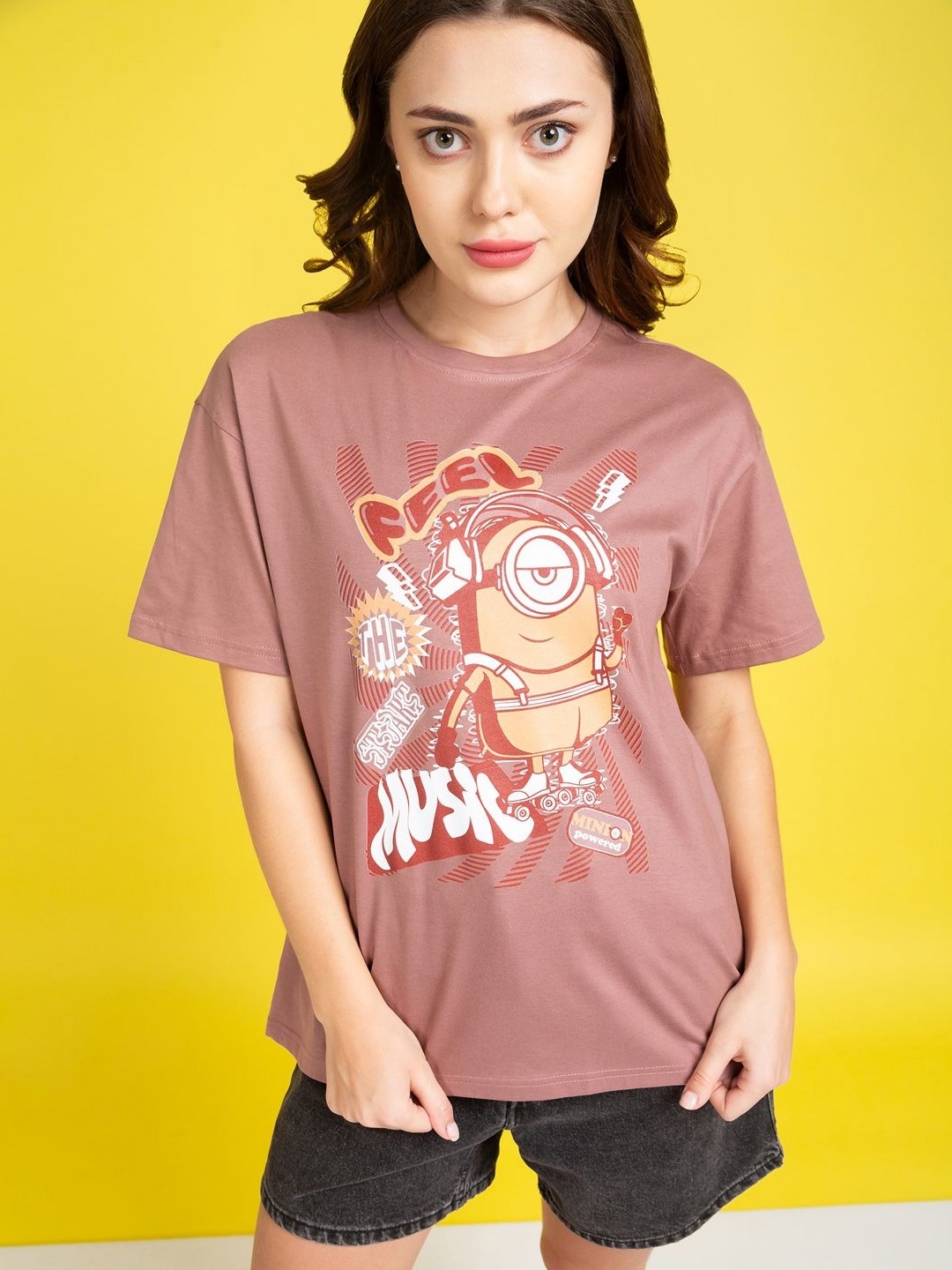 Minions by Kook N Keech Women Minions Graphic Printed Round Neck Cotton Oversized T-shirt, Mauve
Minions by Kook N Keech Women Minions Graphic Printed Round Neck Cotton Oversized T-shirt, Mauve