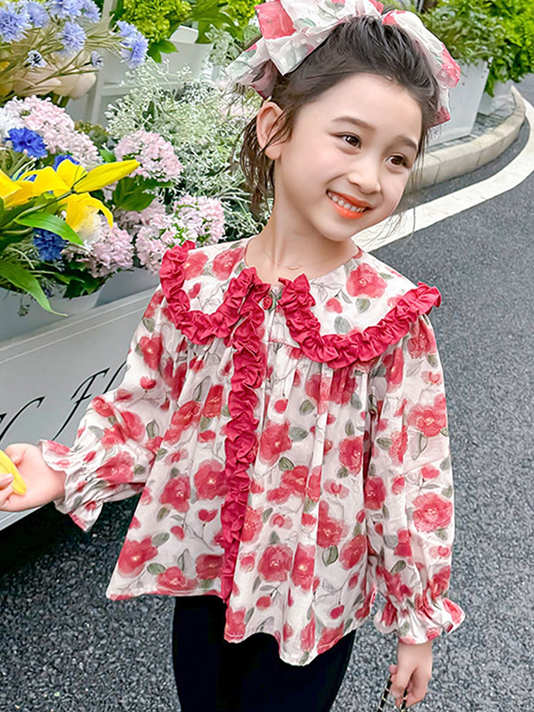 LULU & SKY Girls Oversized Fit Peter Pan Collar Floral Printed Cotton Casual Shirt, White
LULU & SKY Girls Oversized Fit Peter Pan Collar Floral Printed Cotton Casual Shirt, White