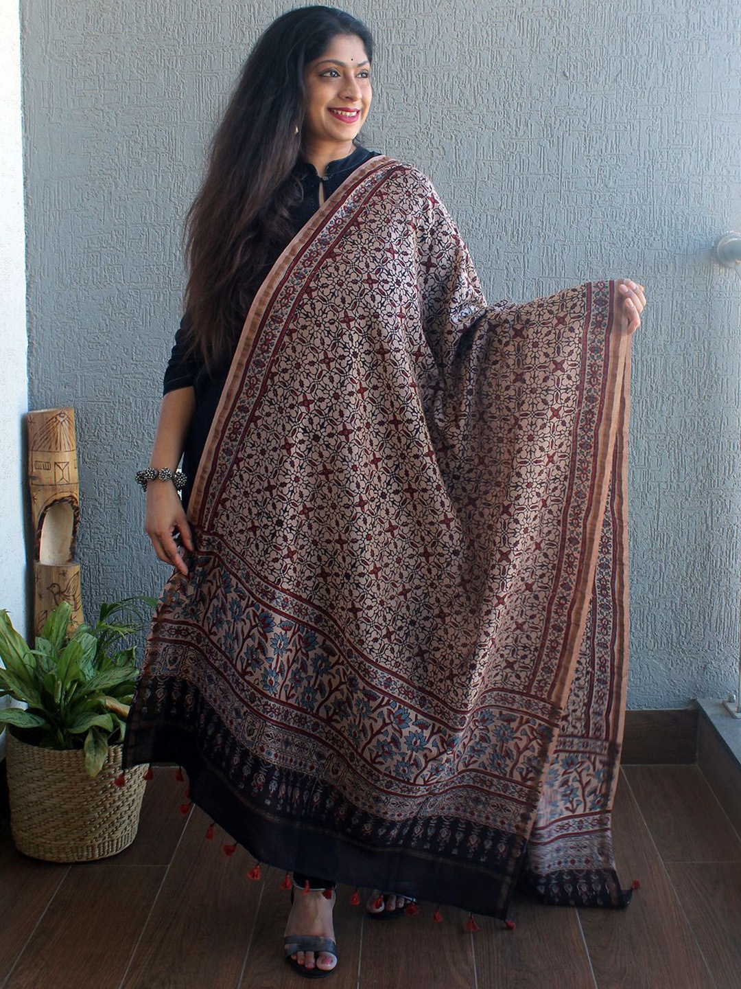 Weaves of Tradition Ethnic Motifs Block Printed Chanderi Cotton Silk Dupatta, Off white
Weaves of Tradition Ethnic Motifs Block Printed Chanderi Cotton Silk Dupatta, Off white