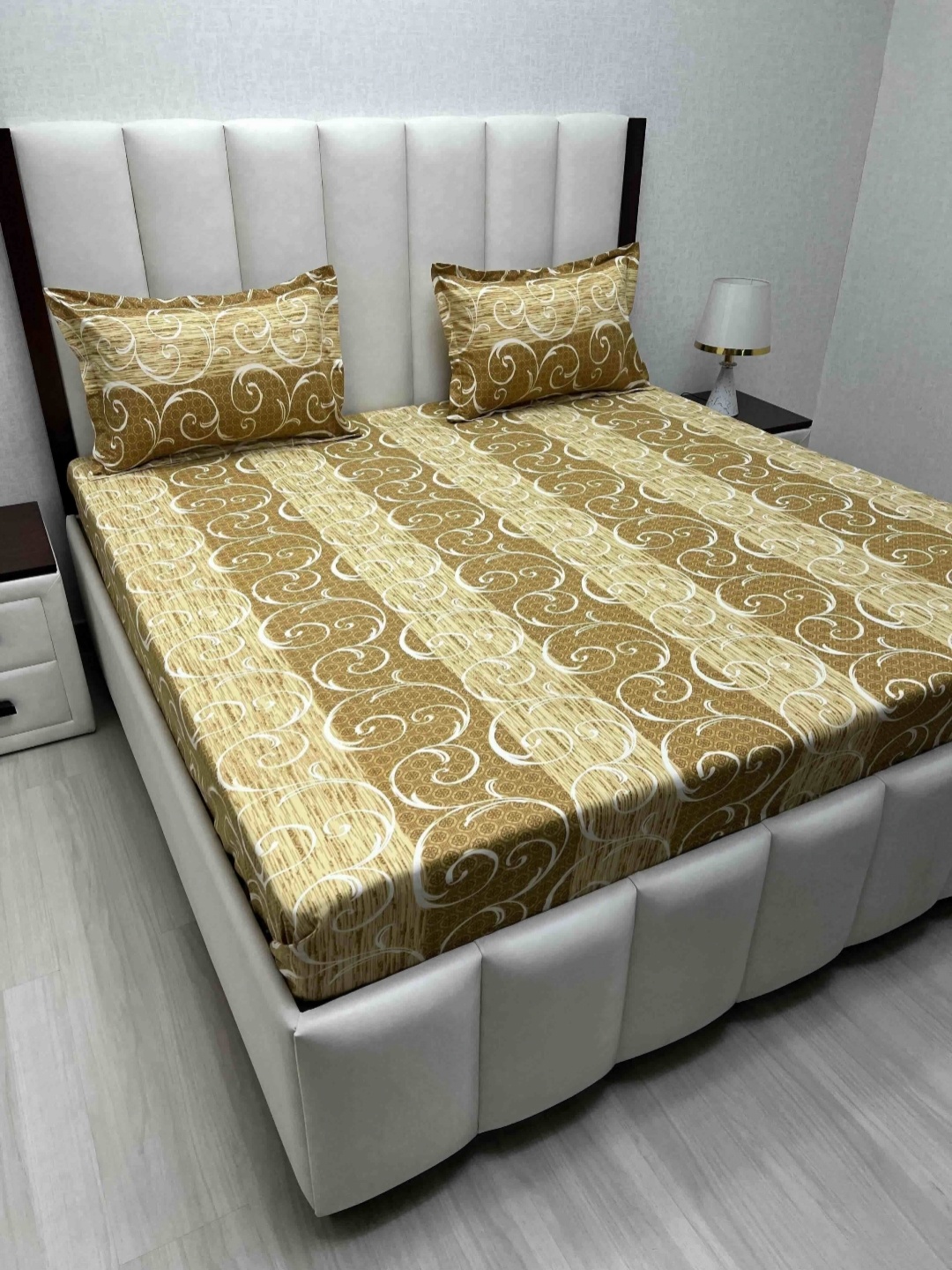 Pure Decor Velar Fur Sib Brown Printed Pure Cotton 330TC King Bedsheet Set 2.74 m x 2.74 m
Pure Decor Velar Fur Sib Brown Printed Pure Cotton 330TC King Bedsheet Set 2.74 m x 2.74 m
