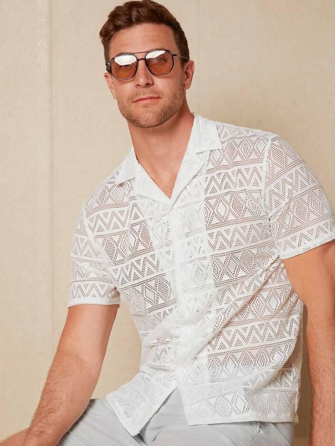 Metronaut Men Standard Regular Fit Cuban Collar Textured Elastane Casual Shirt, White
Metronaut Men Standard Regular Fit Cuban Collar Textured Elastane Casual Shirt, White