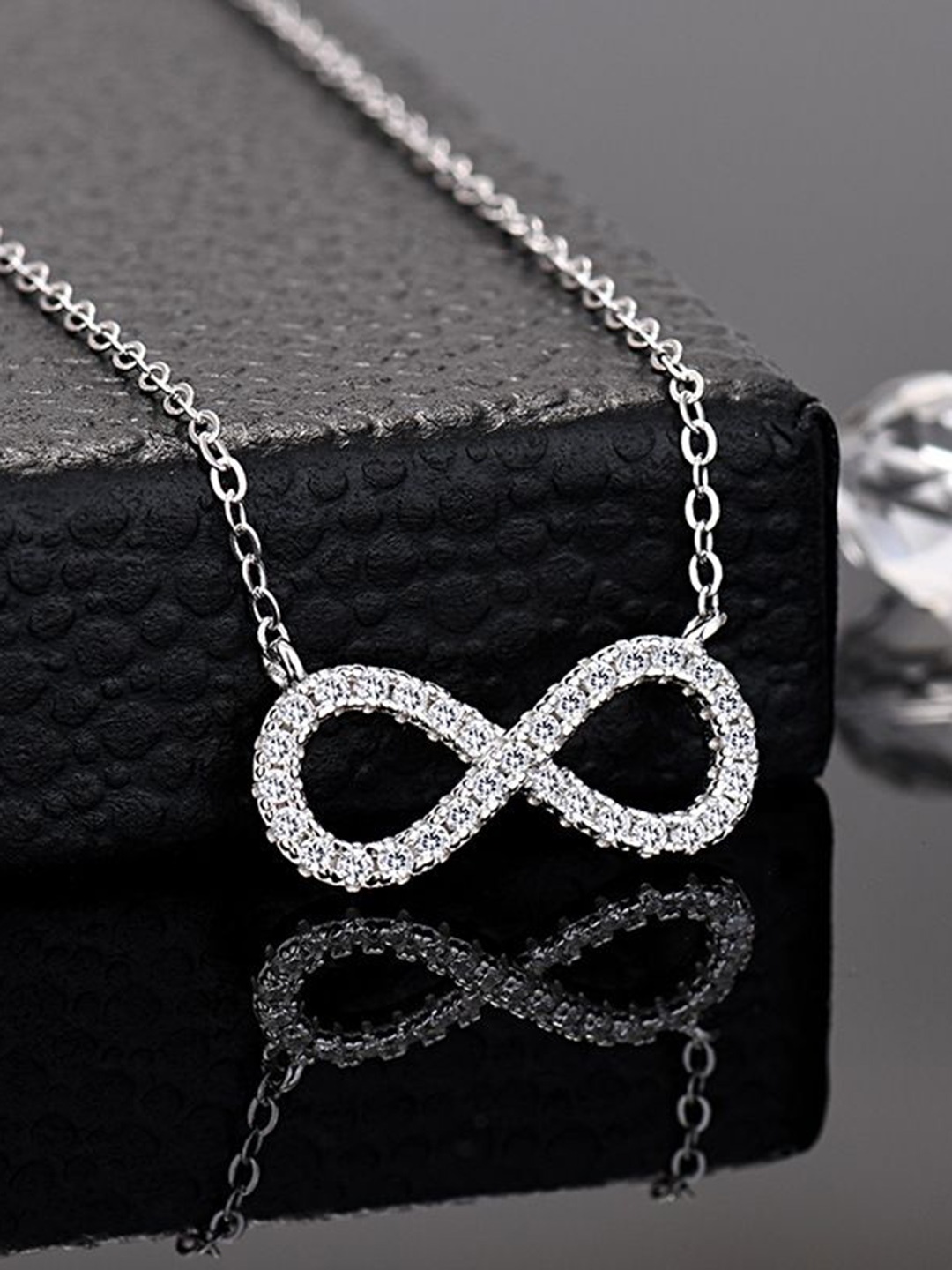 DIVASTRI Stainless Steel Silver-Plated CZ Studded Infinity Shaped Pendants With Chains
DIVASTRI Stainless Steel Silver-Plated CZ Studded Infinity Shaped Pendants With Chains