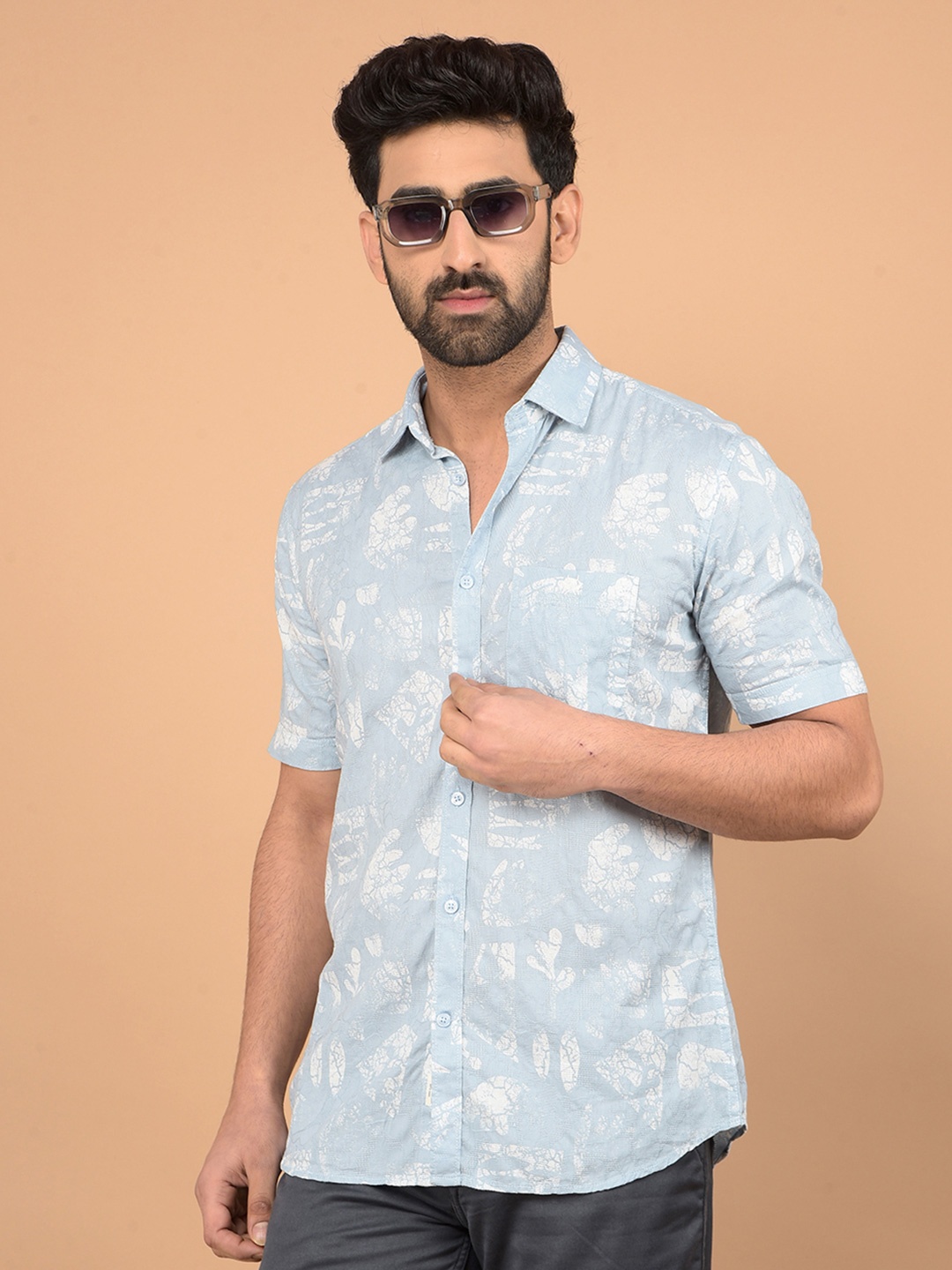 Crimsoune Club Men Classic Slim Fit Spread Collar Abstract Printed Cotton Casual Shirt, Blue
Crimsoune Club Men Classic Slim Fit Spread Collar Abstract Printed Cotton Casual Shirt, Blue