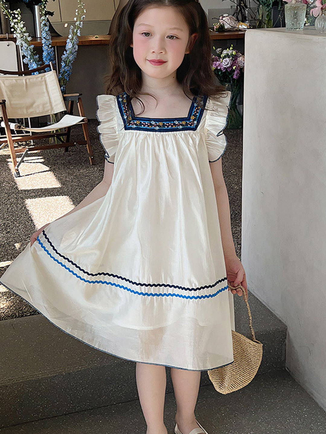 LULU & SKY Girls Embroidered Flutter Sleeves Cotton A-Line Dress, White
LULU & SKY Girls Embroidered Flutter Sleeves Cotton A-Line Dress, White