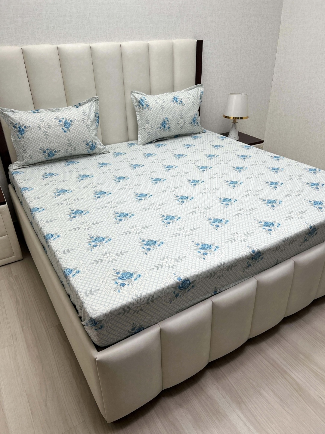 Pure Decor Velar Fur Sib Blue Printed Cotton 240 TC King Bedsheet Set 2.74 m x 2.74 m
Pure Decor Velar Fur Sib Blue Printed Cotton 240 TC King Bedsheet Set 2.74 m x 2.74 m