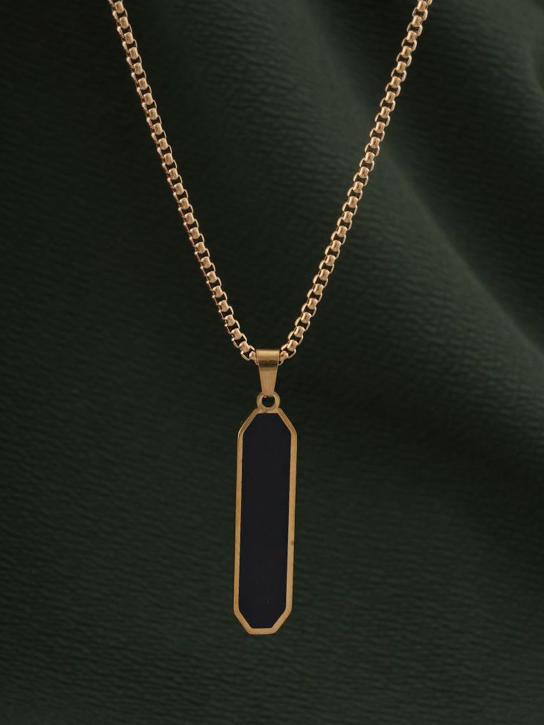 PALMONAS Men 18KT Gold-Plated Stainless Steel Anti-Tarnish Midnight Prism Necklace
PALMONAS Men 18KT Gold-Plated Stainless Steel Anti-Tarnish Midnight Prism Necklace