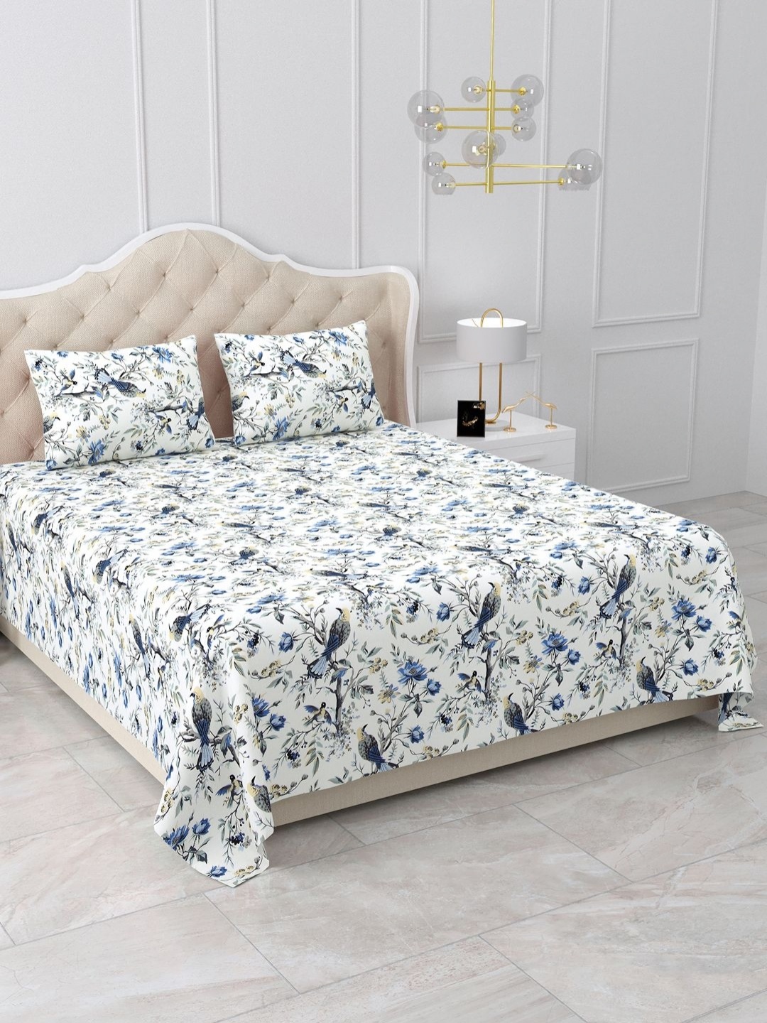 BELLA CASA Snow Petals Blue Floral Printed Cotton 210 TC King Bedsheet Set 2.42 m x 2.74 m
BELLA CASA Snow Petals Blue Floral Printed Cotton 210 TC King Bedsheet Set 2.42 m x 2.74 m