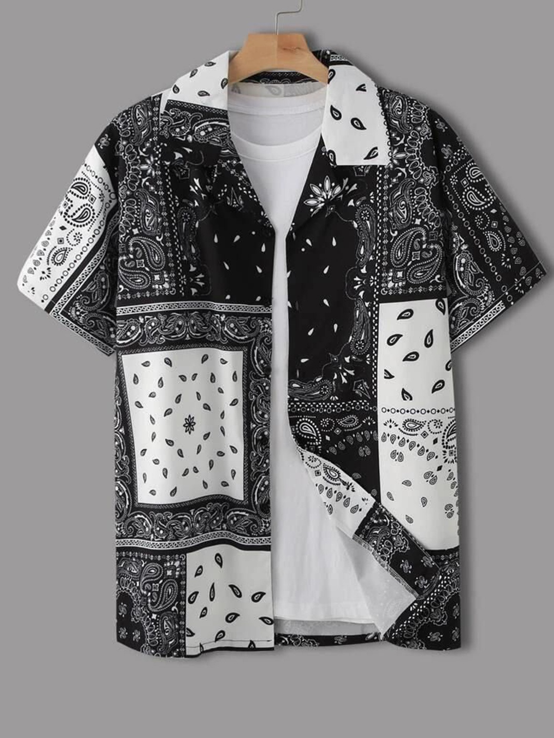 Metronaut Men Standard Regular Fit Ethnic Motifs Printed Elastane Casual Shirt, Black
Metronaut Men Standard Regular Fit Ethnic Motifs Printed Elastane Casual Shirt, Black