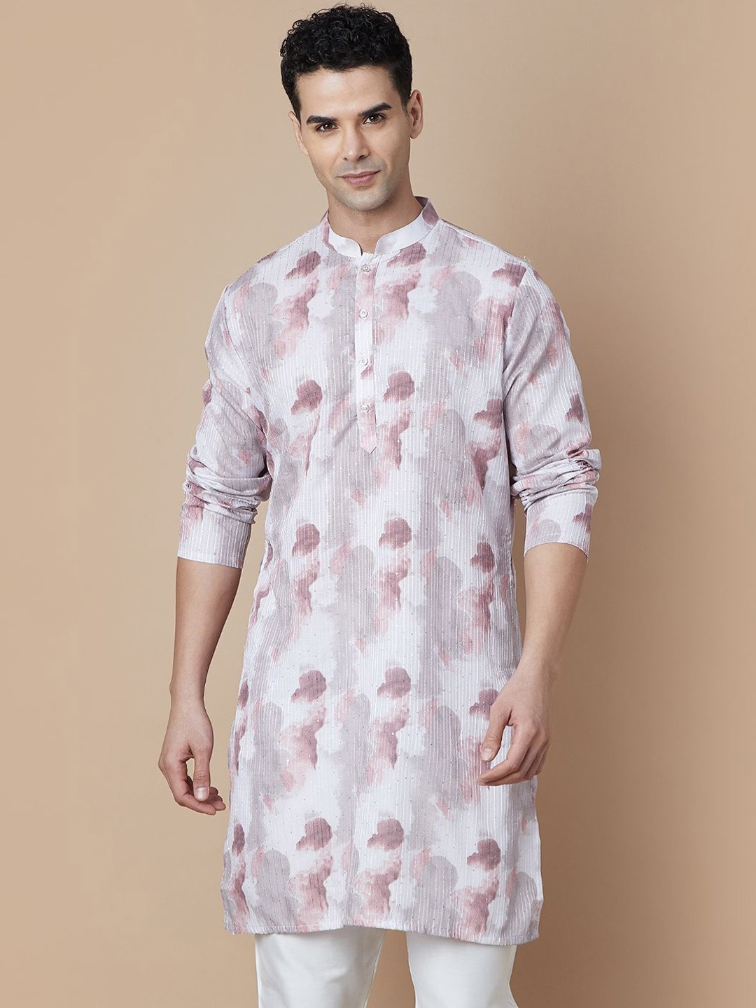 Melange by Lifestyle Abstract Printed Sequinned Mandarin Collar Straight Kurta, Pink
Melange by Lifestyle Abstract Printed Sequinned Mandarin Collar Straight Kurta, Pink
