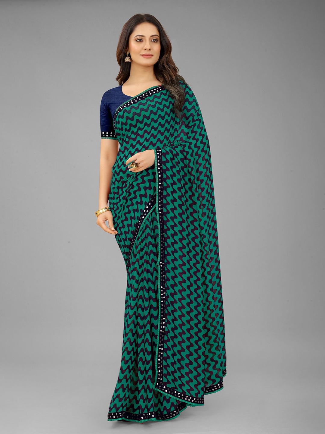 Moda Rapido Women Leheriya Sequinned Pure Georgette Leheriya Saree WithMirror work Lace, Green
Moda Rapido Women Leheriya Sequinned Pure Georgette Leheriya Saree WithMirror work Lace, Green