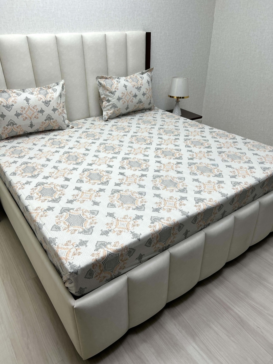 Pure Decor Velar Fur Sib Grey Printed Pure Cotton 240 TC King Bedsheet Set 2.74m x 2.74m
Pure Decor Velar Fur Sib Grey Printed Pure Cotton 240 TC King Bedsheet Set 2.74m x 2.74m