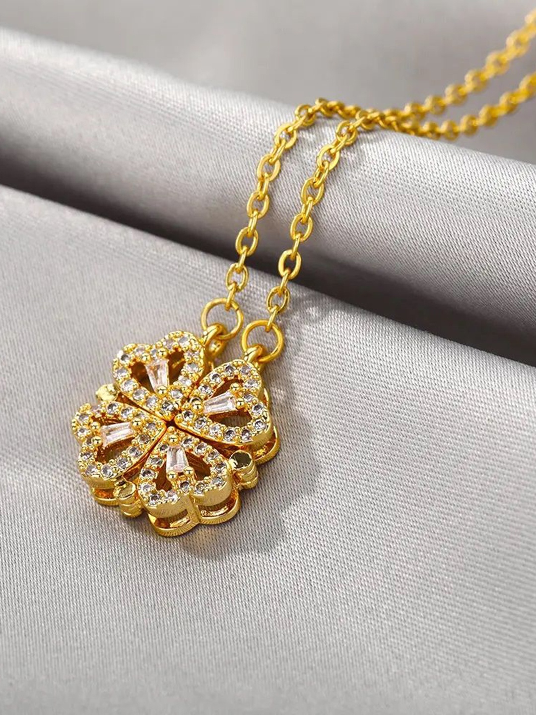 DIVASTRI Stainless Steel Gold-Plated CZ Studded Heart Anti-Tarnish Pendants With Chains
DIVASTRI Stainless Steel Gold-Plated CZ Studded Heart Anti-Tarnish Pendants With Chains