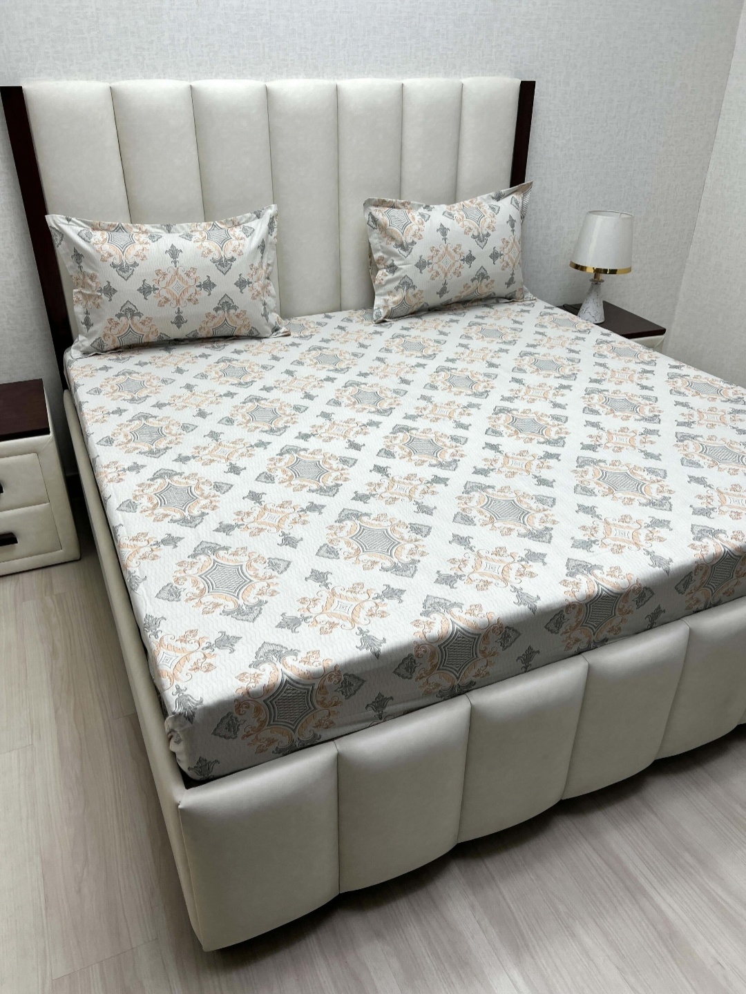 Pure Decor Velar Fur Sib Grey Printed Pure Cotton 260 TC King Bedsheet Set 2.74 x 2.74 m
Pure Decor Velar Fur Sib Grey Printed Pure Cotton 260 TC King Bedsheet Set 2.74 x 2.74 m