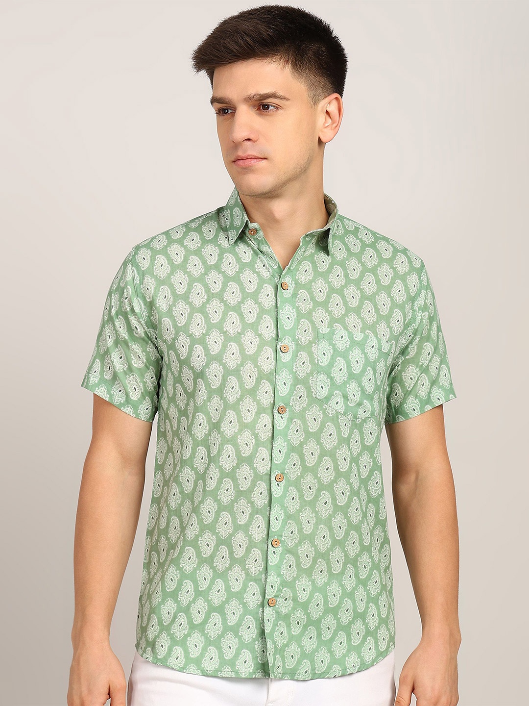 Label Ceres Men Classic Slim Fit Spread Collar Ethnic Motifs Printed Cotton Casual Shirt, Green
Label Ceres Men Classic Slim Fit Spread Collar Ethnic Motifs Printed Cotton Casual Shirt, Green