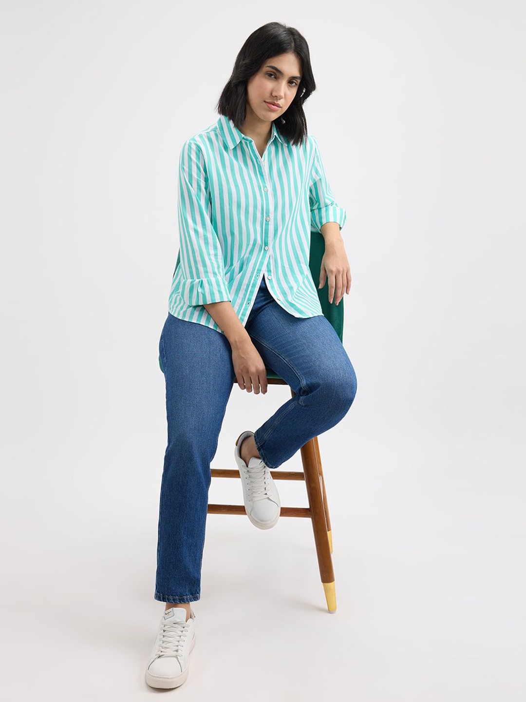 Pepe Jeans Women Relaxed Fit Spread Collar Vertical Striped Cotton Casual Shirt, Turquoise blue
Pepe Jeans Women Relaxed Fit Spread Collar Vertical Striped Cotton Casual Shirt, Turquoise blue