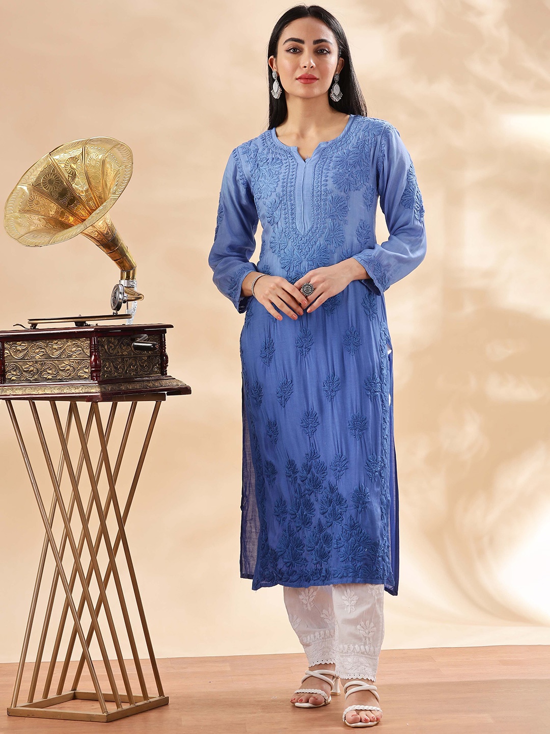 Club Loom Women Floral Embroidered Chikankari Pure Cotton Handloom Chikankari Kurti, Blue
Club Loom Women Floral Embroidered Chikankari Pure Cotton Handloom Chikankari Kurti, Blue