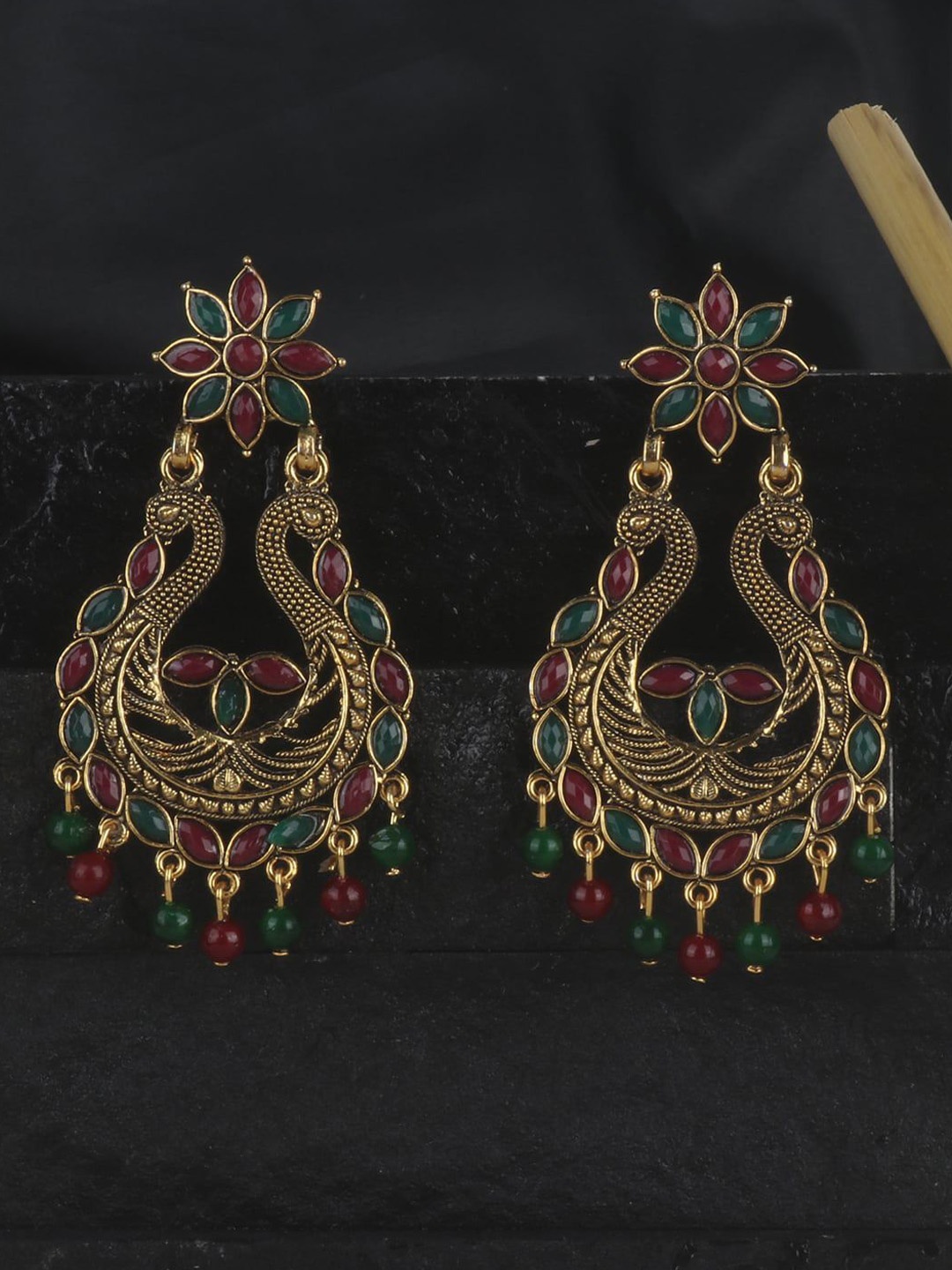 Anouk Gold-Plated Artificial Stones Studded & Beaded Peacock Shaped Drop Earrings
Anouk Gold-Plated Artificial Stones Studded & Beaded Peacock Shaped Drop Earrings
