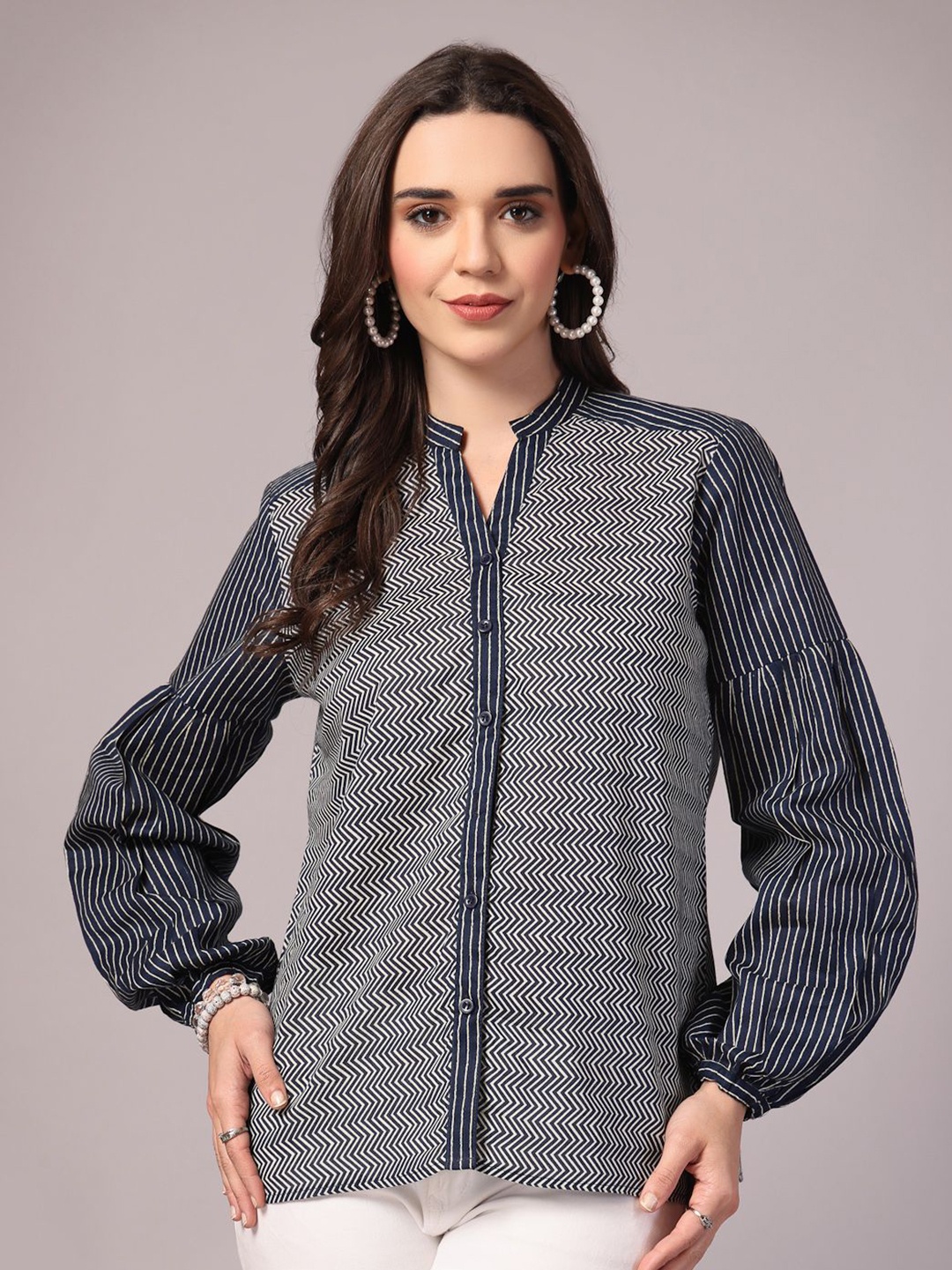 KALINI Women Relaxed Fit Mandarin Collar Chevron Printed Cotton Casual Shirt, Navy blue
KALINI Women Relaxed Fit Mandarin Collar Chevron Printed Cotton Casual Shirt, Navy blue