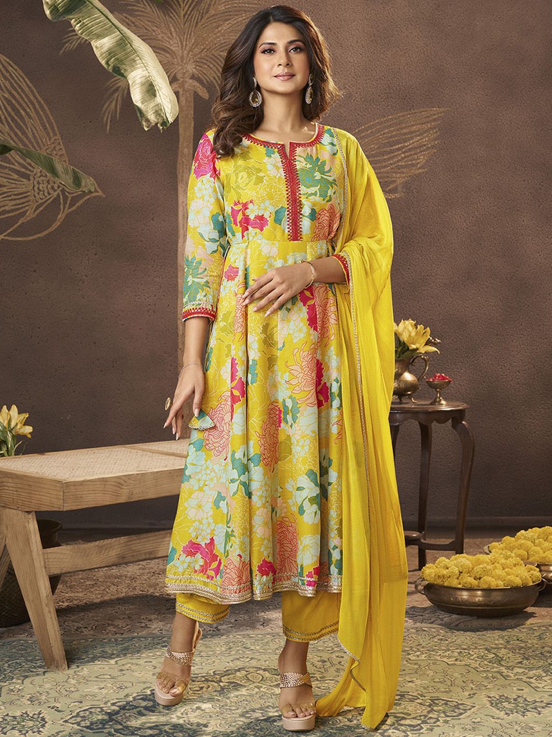 Bhama Couture Jennifer Winget Printed Cotton Silk Anarkali Kurta With Trouser & Dupatta, Yellow
Bhama Couture Jennifer Winget Printed Cotton Silk Anarkali Kurta With Trouser & Dupatta, Yellow