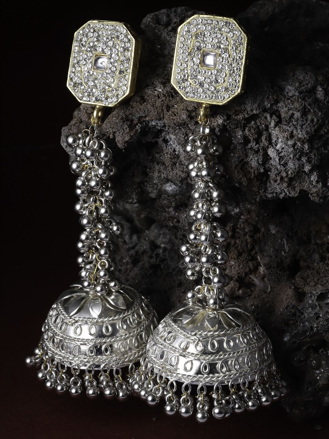 DUGRISTYLE Moonbeam Silver-Plated American Diamond Studded & Beaded Dome Drop Earrings
DUGRISTYLE Moonbeam Silver-Plated American Diamond Studded & Beaded Dome Drop Earrings