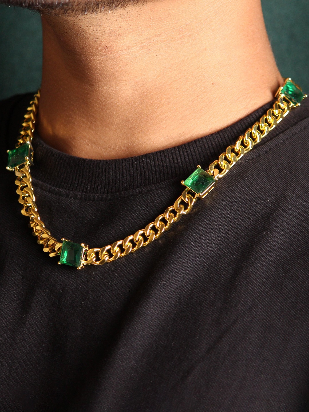 LOCAL PITARA Men Stainless Steel Rhodium-Plated Statement Emerald Studded Chain, Gold
LOCAL PITARA Men Stainless Steel Rhodium-Plated Statement Emerald Studded Chain, Gold