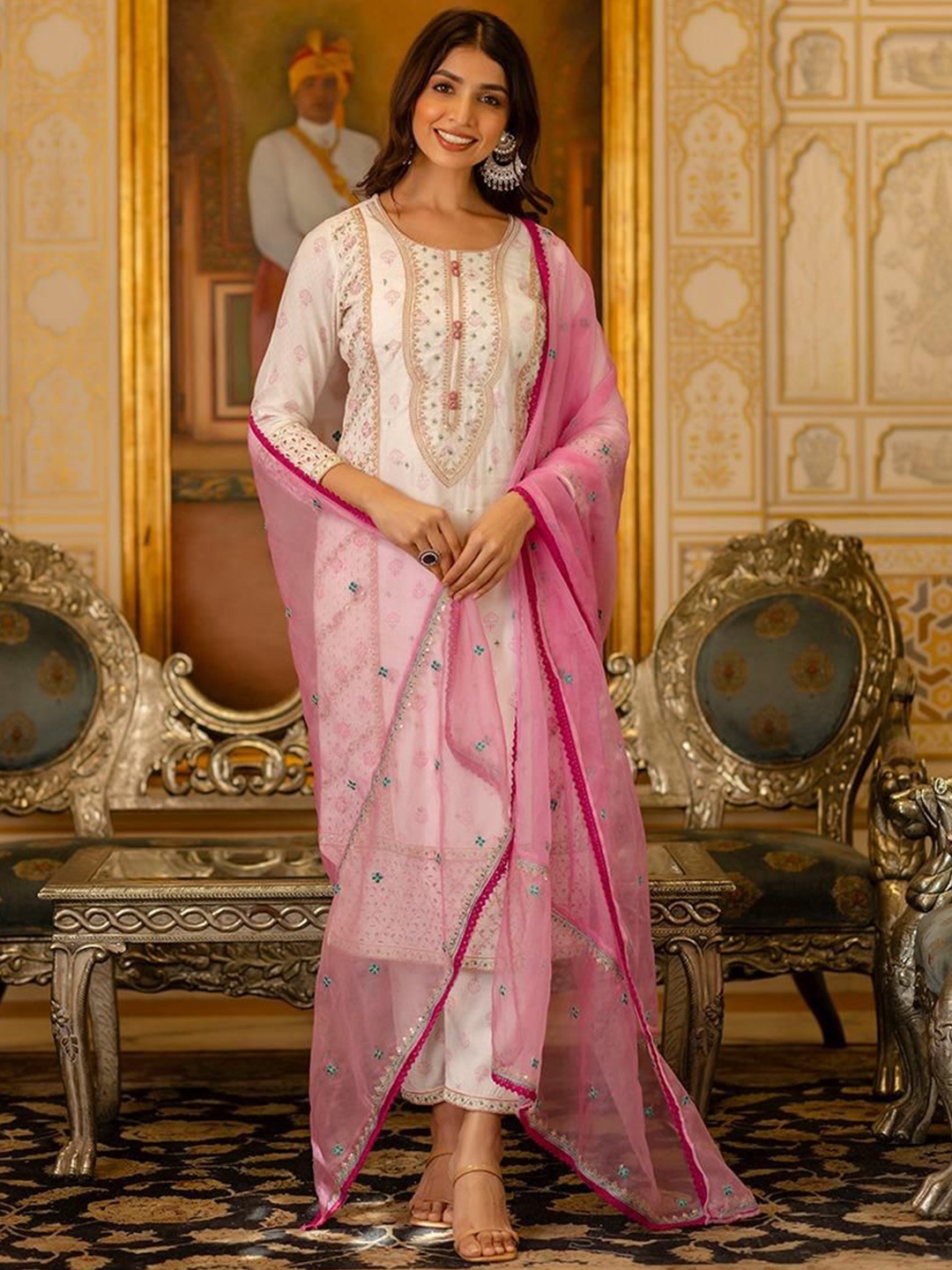 Gauric creation Floral Printed Embroidered Sequinned Kurta With Trousers And Dupatta, Pink
Gauric creation Floral Printed Embroidered Sequinned Kurta With Trousers And Dupatta, Pink