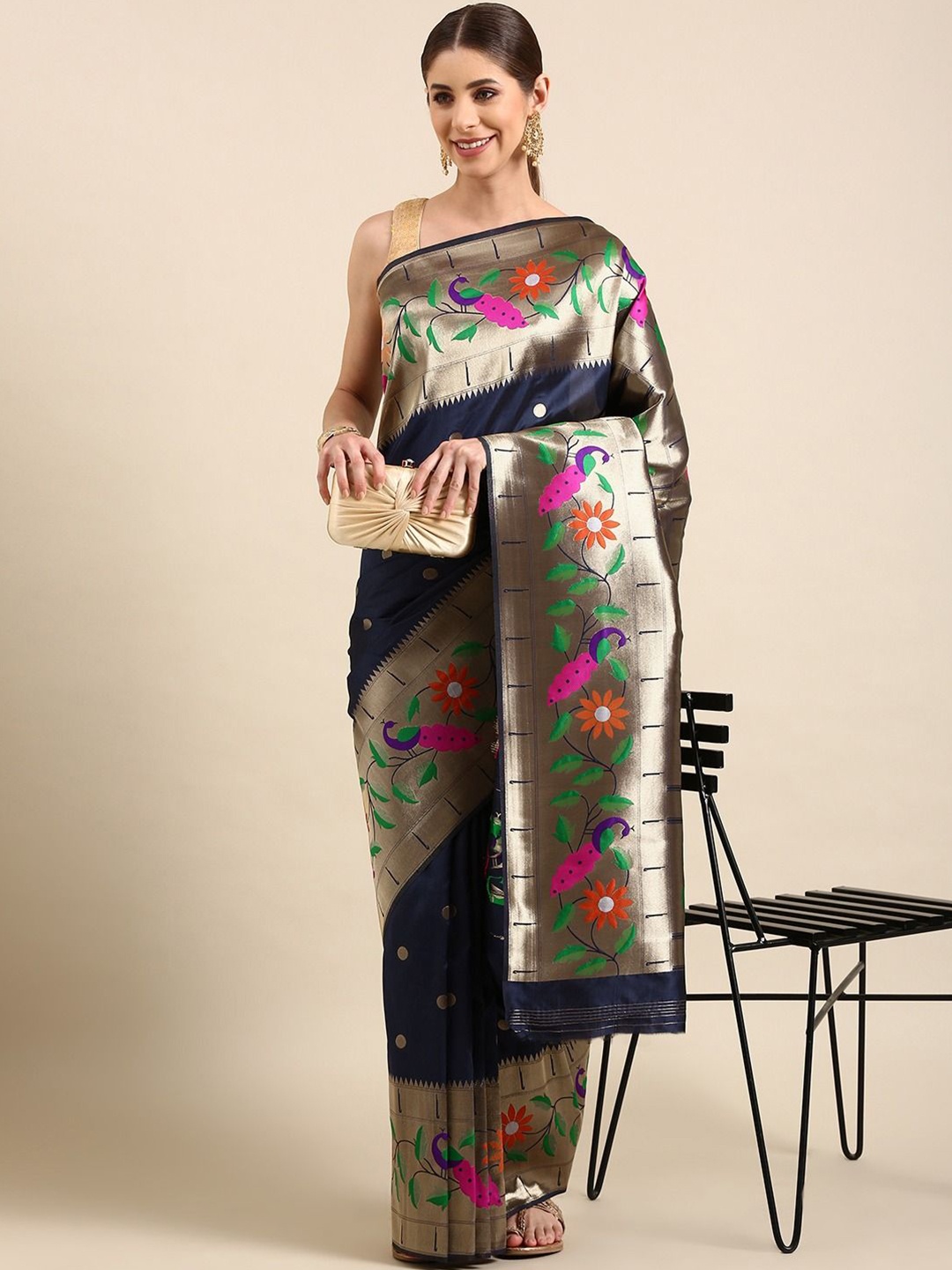 DIVASTRI Woven Design Zari Paithani Saree With Unstitched Blouse Piece, Navy blue
DIVASTRI Woven Design Zari Paithani Saree With Unstitched Blouse Piece, Navy blue