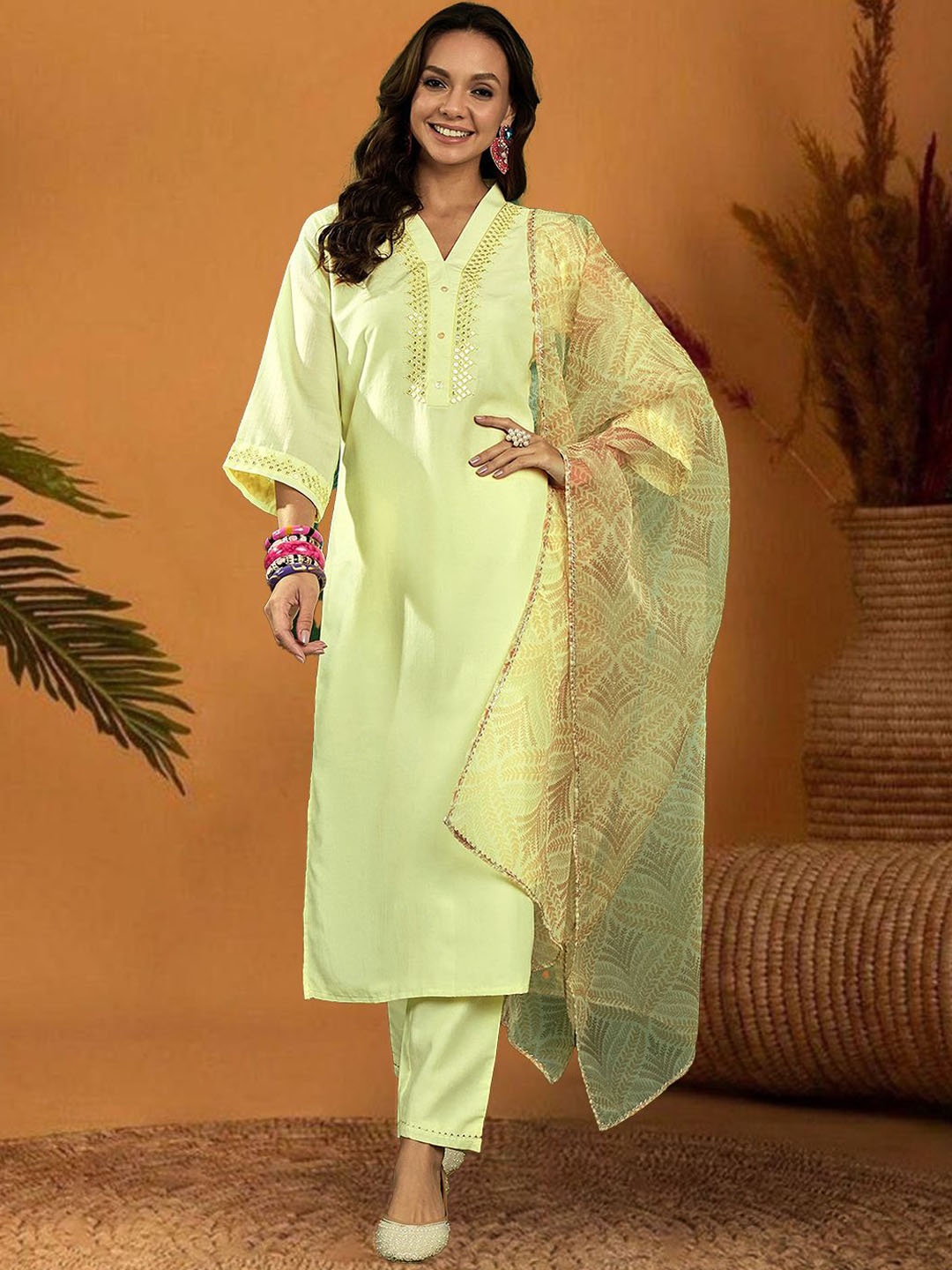 SheWill Geometric Embroidered V-Neck Sequinned Straight Kurta With Trouser & Dupatta, Yellow
SheWill Geometric Embroidered V-Neck Sequinned Straight Kurta With Trouser & Dupatta, Yellow