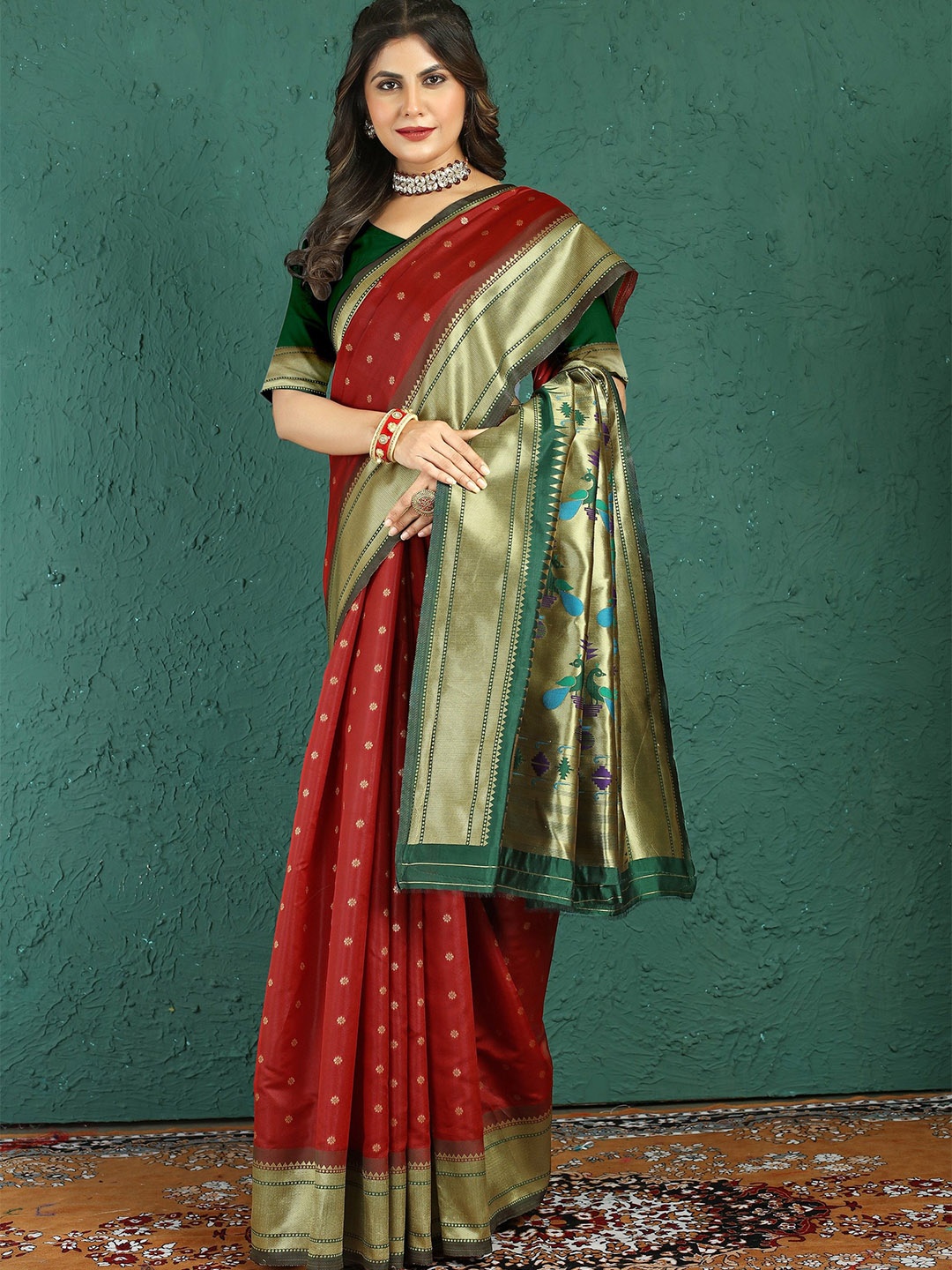 Kandora Woven Design Zari Paithani Saree With Unstitched Blouse Piece, Maroon
Kandora Woven Design Zari Paithani Saree With Unstitched Blouse Piece, Maroon