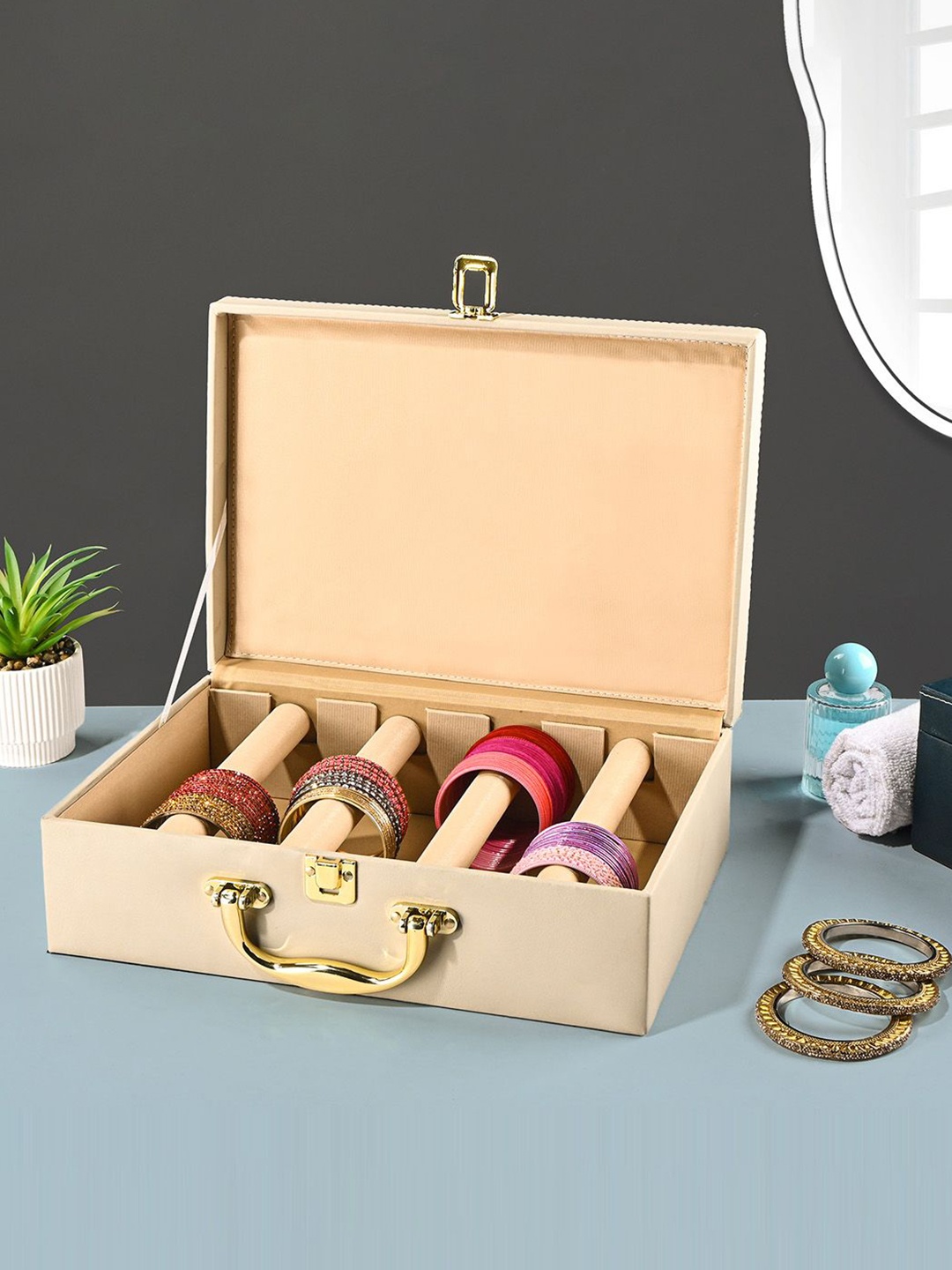 Kuber Industries Beige & Maroon 2 Pieces Printed Faux Leather 4 Rod Bangle Box Organisers
Kuber Industries Beige & Maroon 2 Pieces Printed Faux Leather 4 Rod Bangle Box Organisers