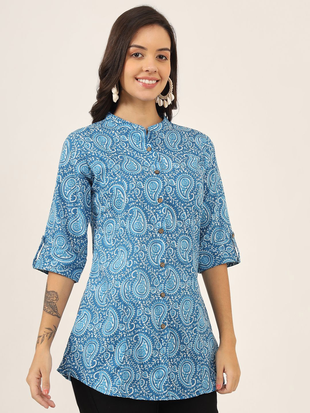 BAESD Women Floral Print Mandarin Collar Roll-Up Sleeves Cotton Shirt Style Top, Blue
BAESD Women Floral Print Mandarin Collar Roll-Up Sleeves Cotton Shirt Style Top, Blue