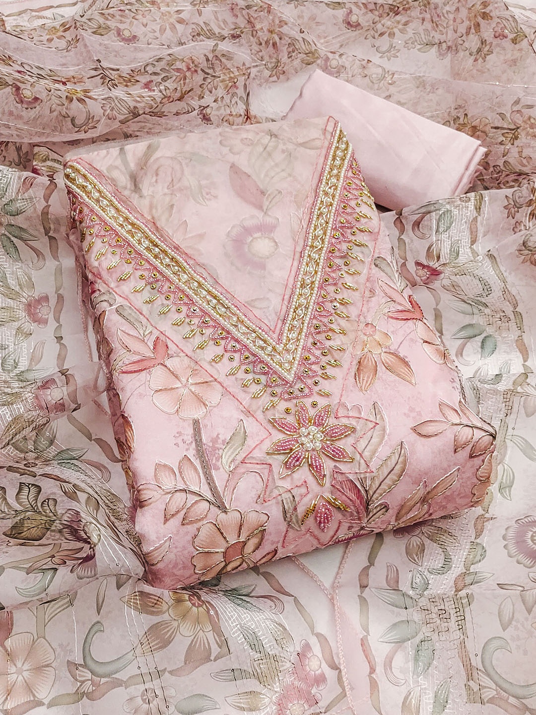 HERE&NOW Floral Printed Hand Work Beads and Stones Organza Unstitched Dress Material, Pink
HERE&NOW Floral Printed Hand Work Beads and Stones Organza Unstitched Dress Material, Pink